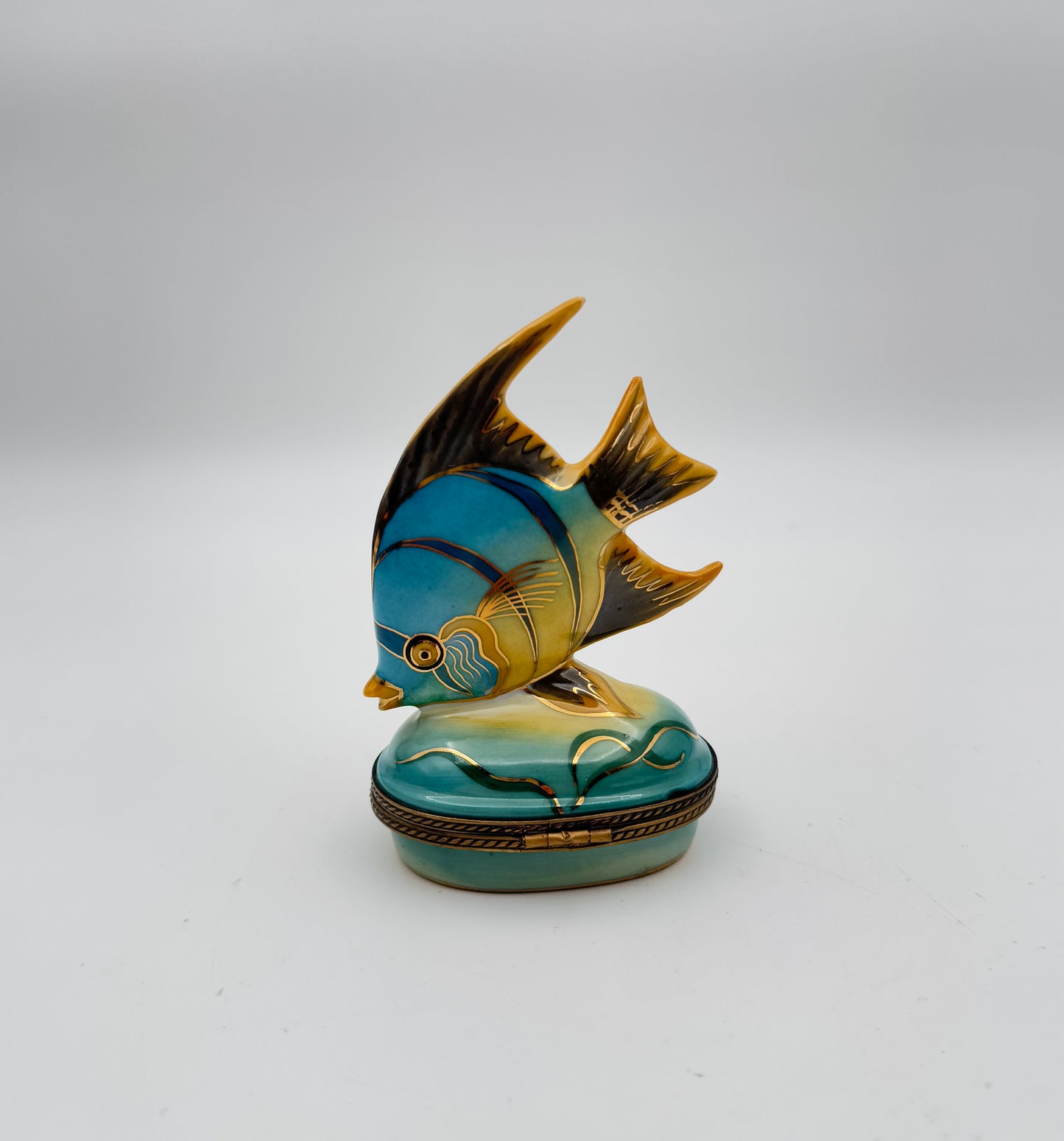 Hand-Painted Limoges France Porcelain Trinket Box – Blue & Gold Tropical Fish on Ocean Base – Collectible French Keepsake