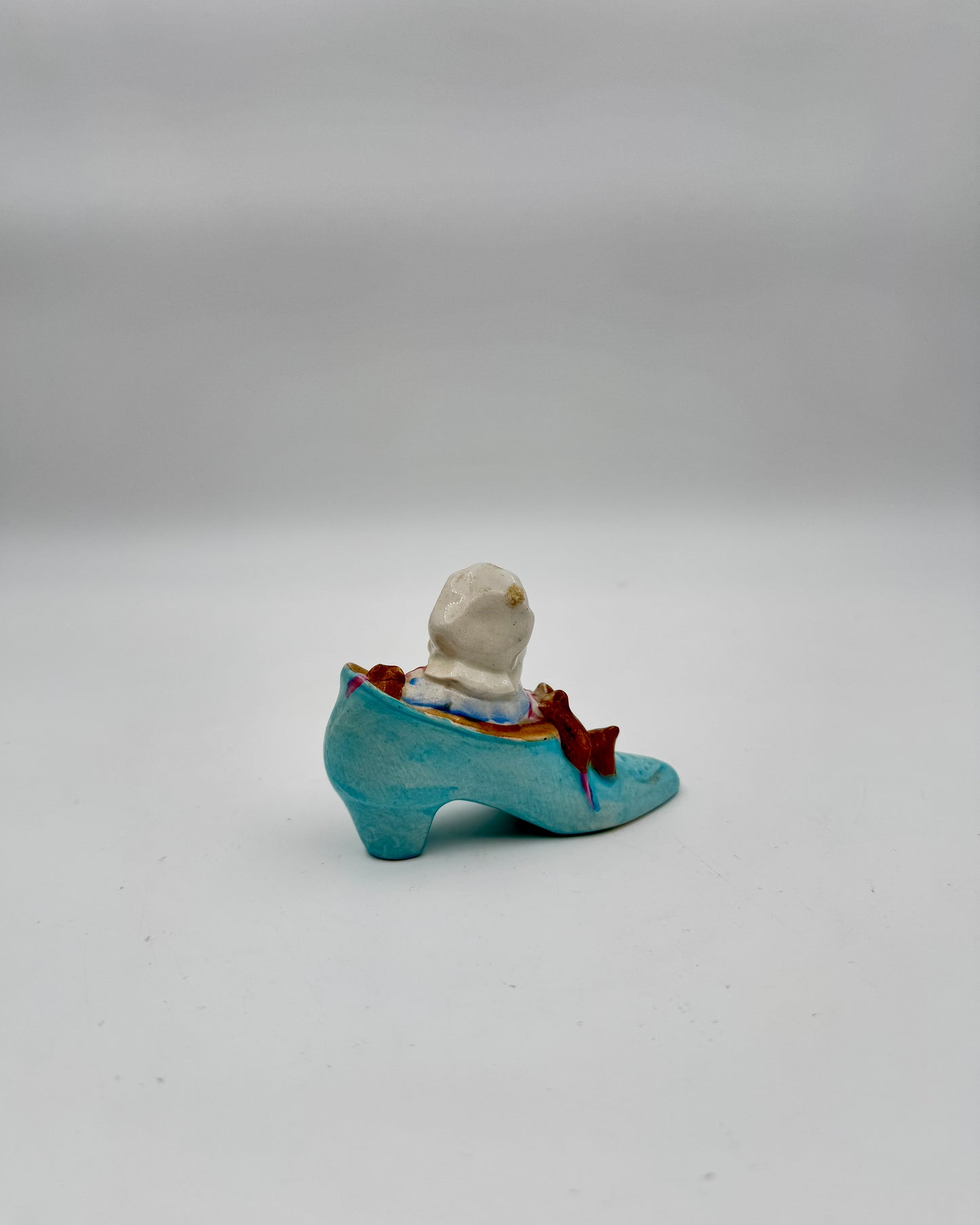 Beatrix Potter The Old Woman Who Lived in a Shoe - Beswick England