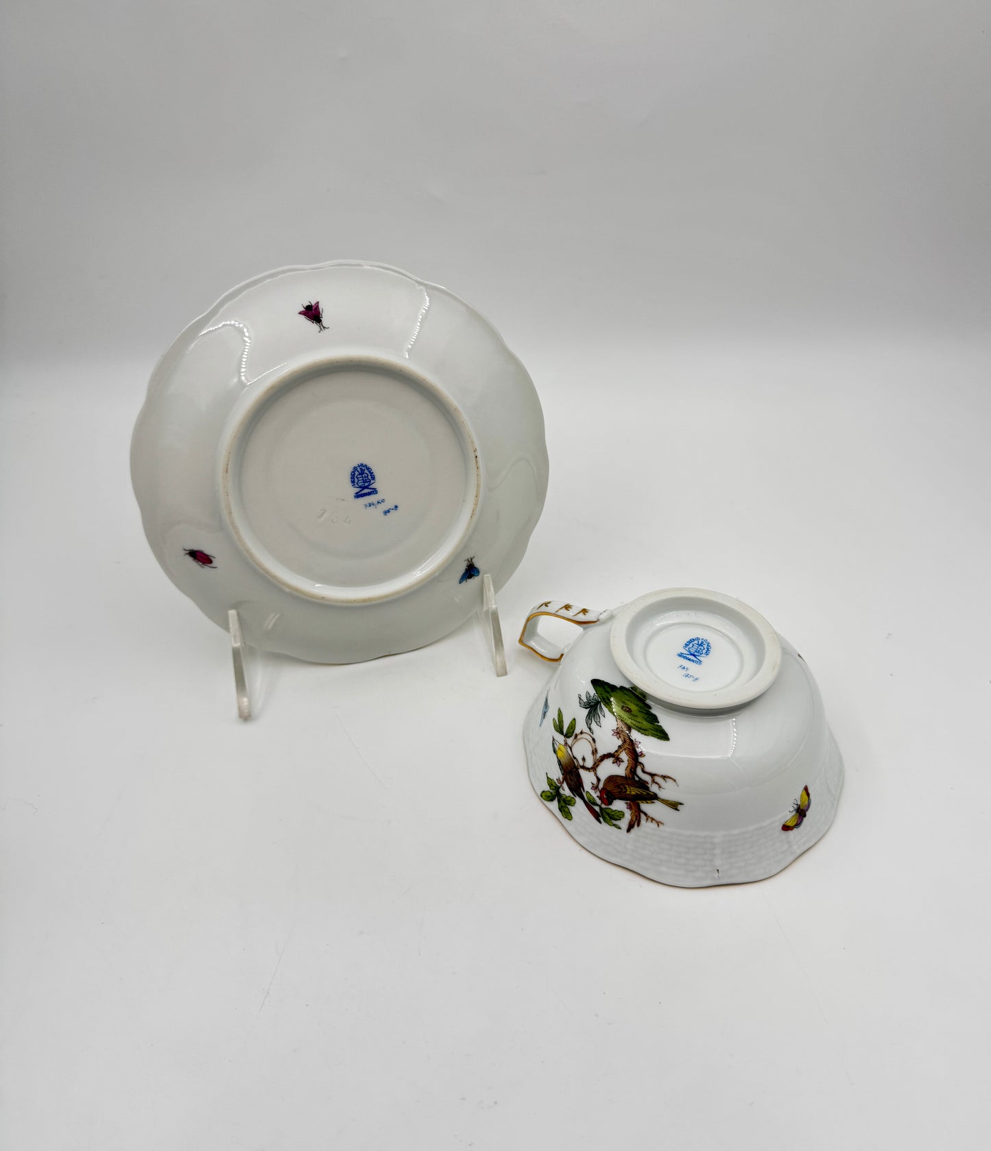Herend Porcelain Cup & Saucer Set – Rothschild Bird & Butterfly – Set of 4