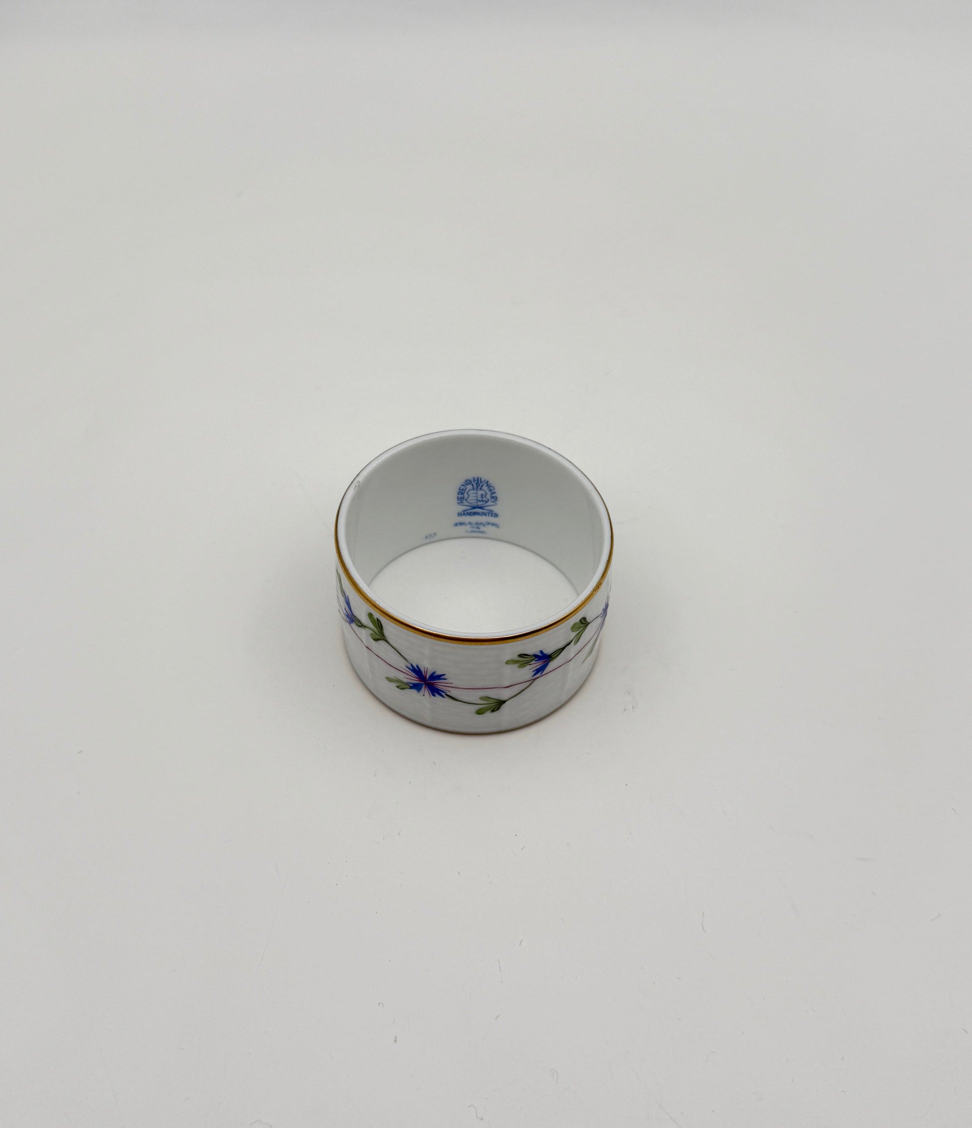 Herend Coneflower Napkin Ring – Hand-Painted Porcelain with Gold Trim