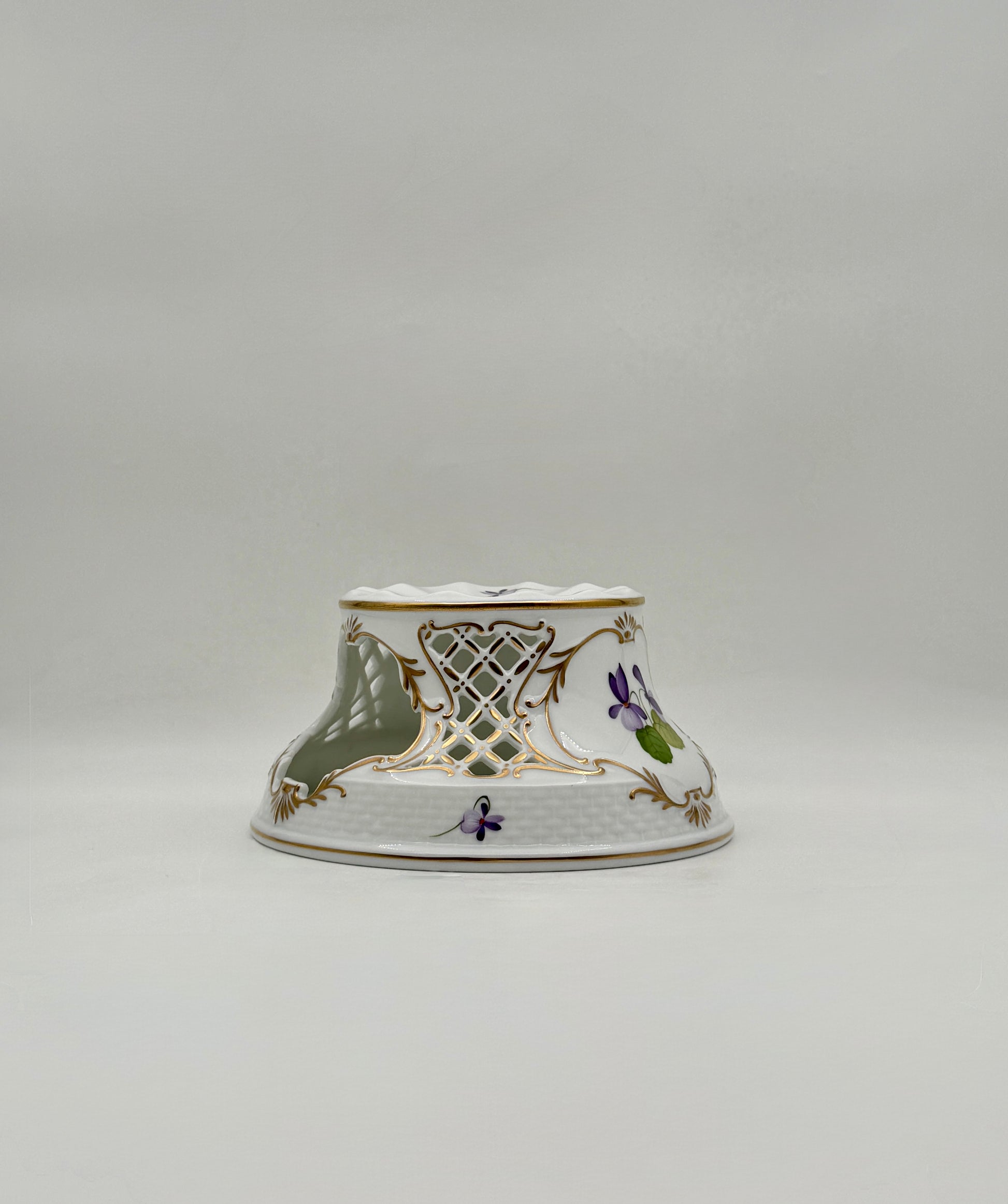 Herend Pierced Tea Stand, Hand-Painted Violet Porcelain with Gold Trim