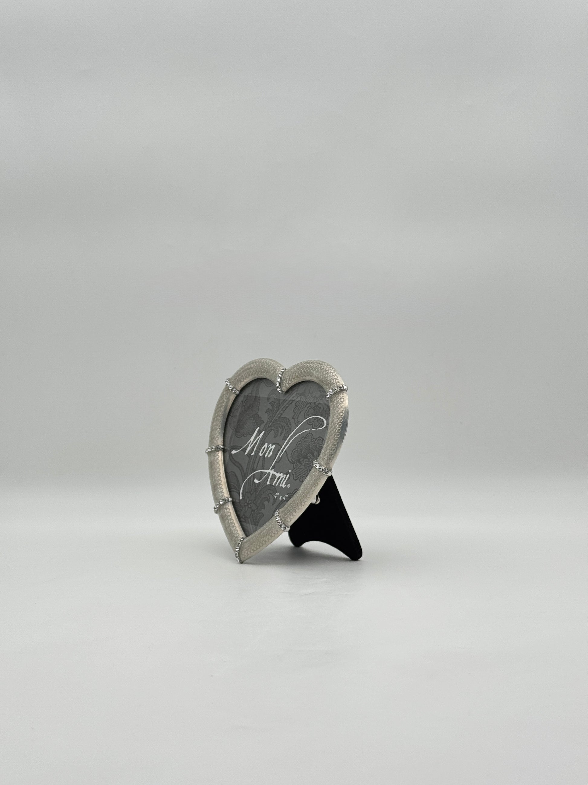 Mon Ami Silver Tone Heart-Shaped Picture Frame 4 x 4 Decorative