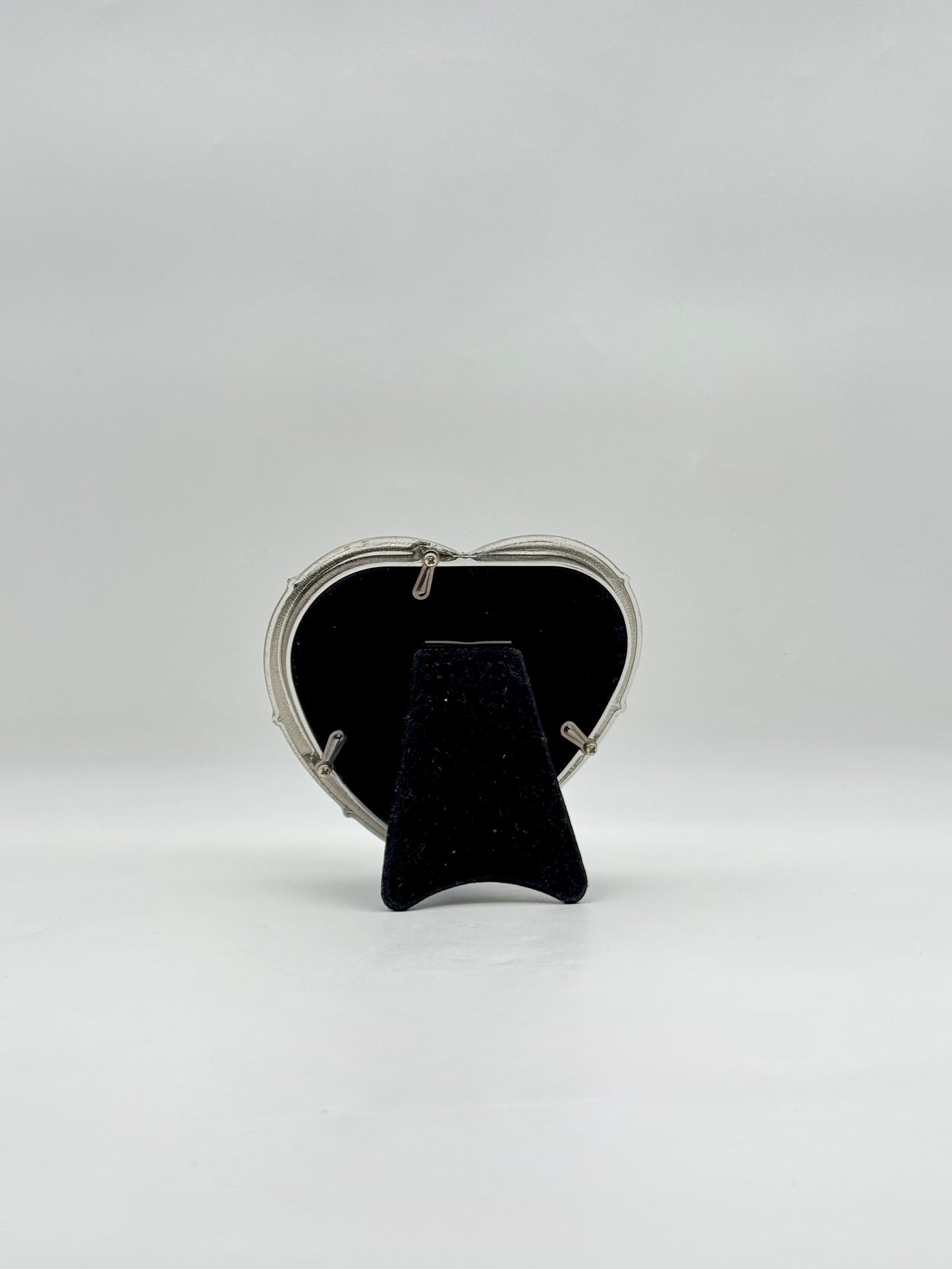 Mon Ami Silver Tone Heart-Shaped Picture Frame 4 x 4 Decorative