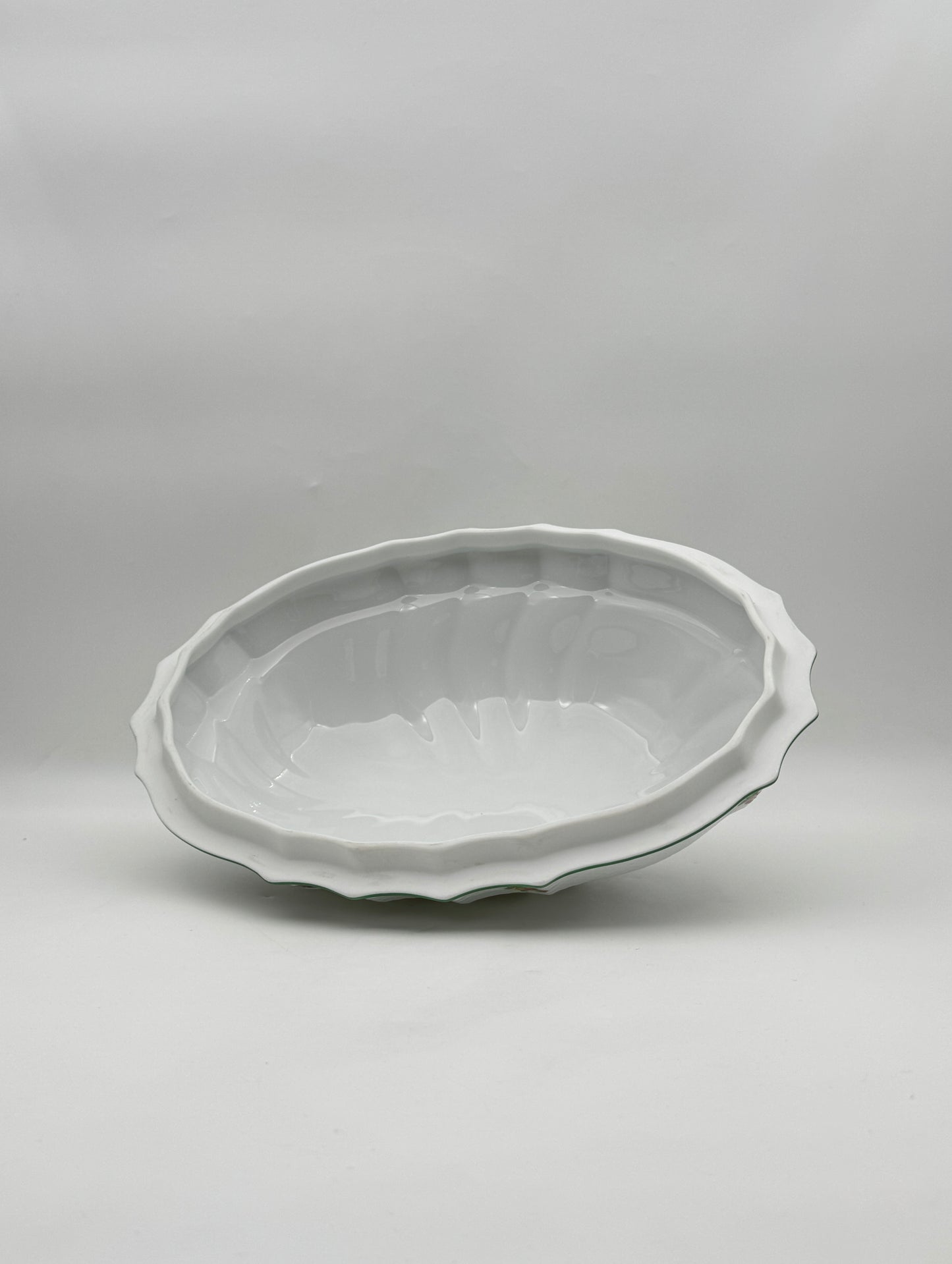 Herend Thousand Flowers Porcelain Covered Tureen with Handles, Hungary