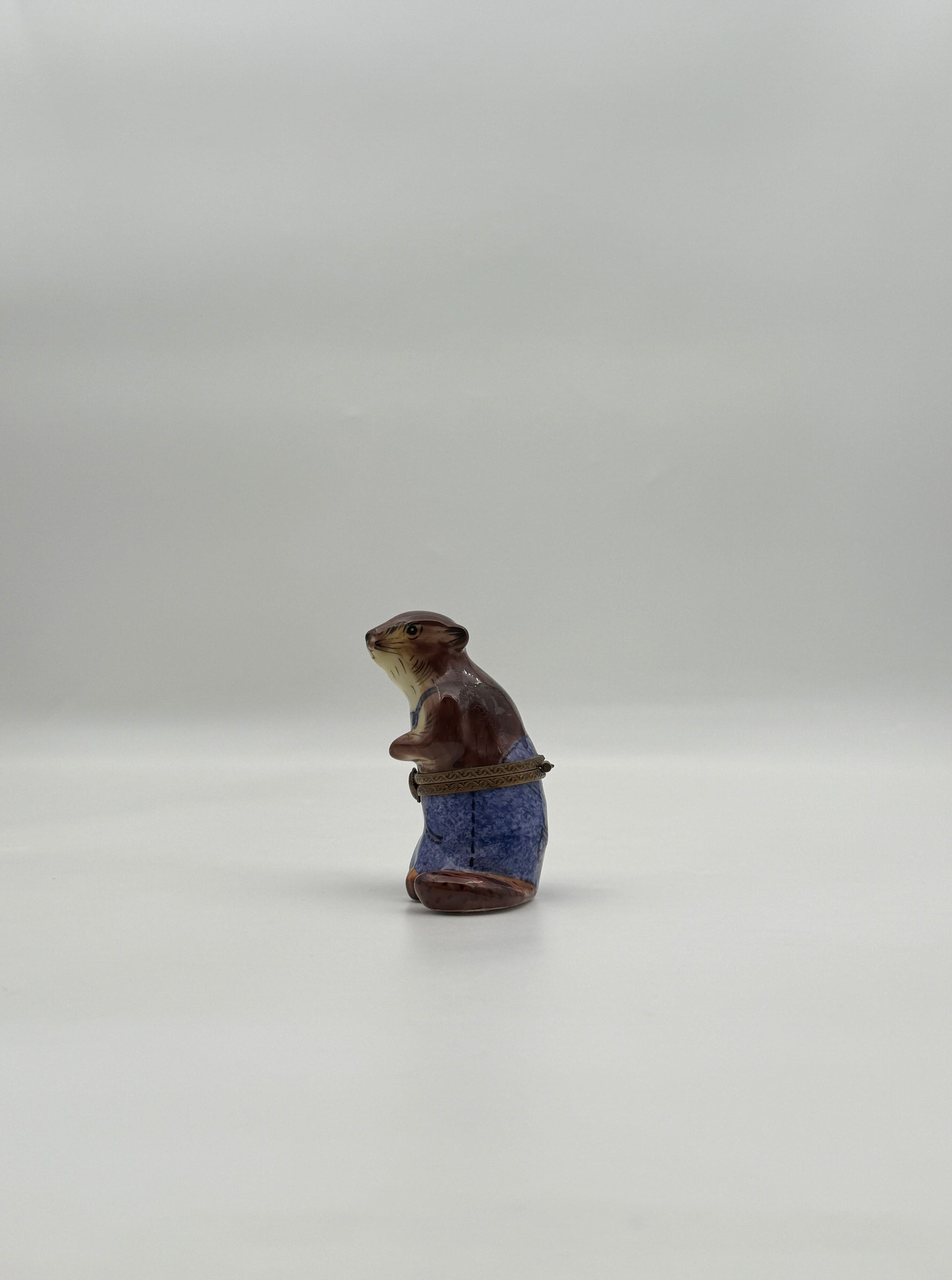 Limoges France Beaver Porcelain Trinket Box Hand-Painted Collectible