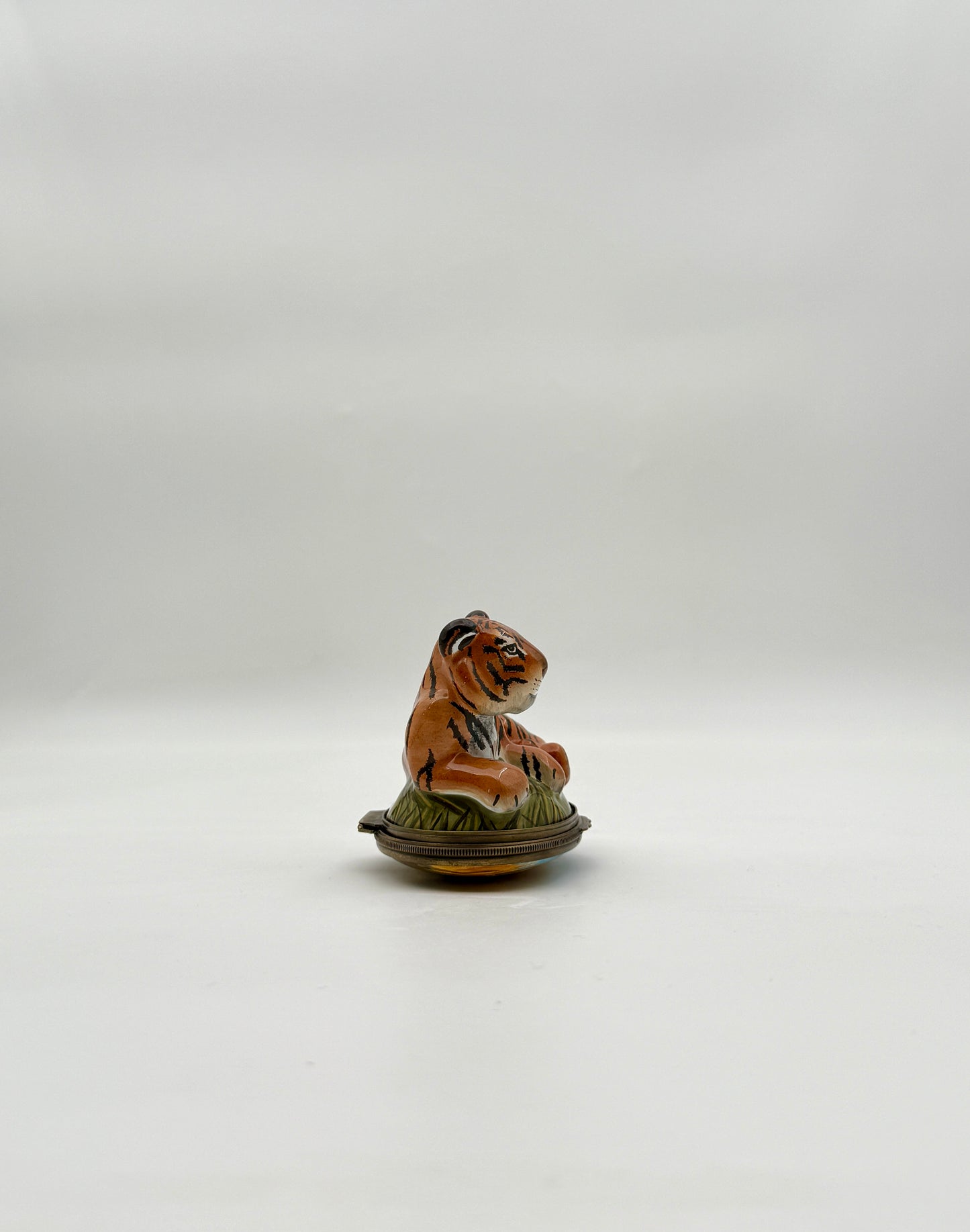 Halcyon Days Enamel Reclining Tiger Trinket Box Collectible