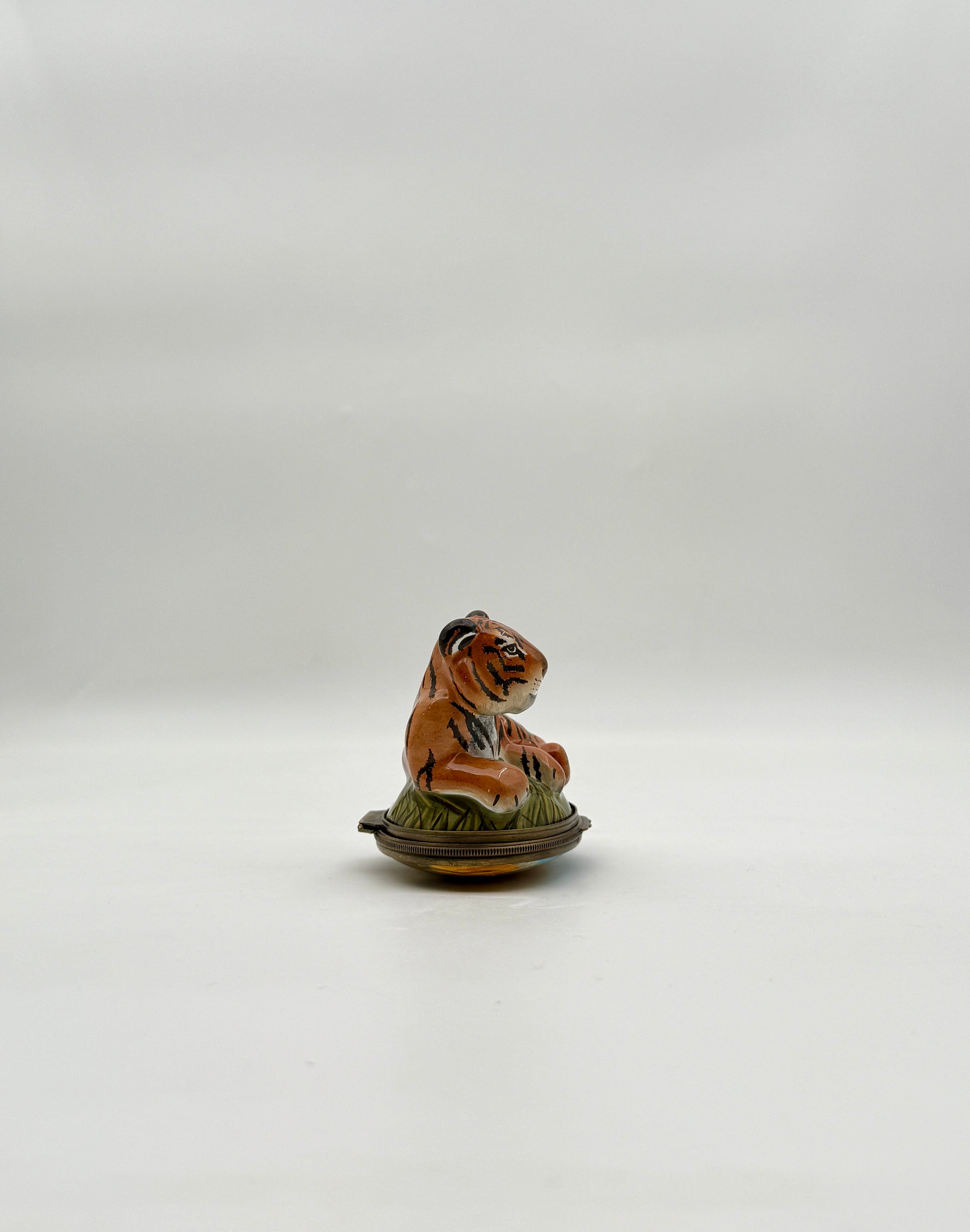 Halcyon Days Enamel Reclining Tiger Trinket Box Collectible