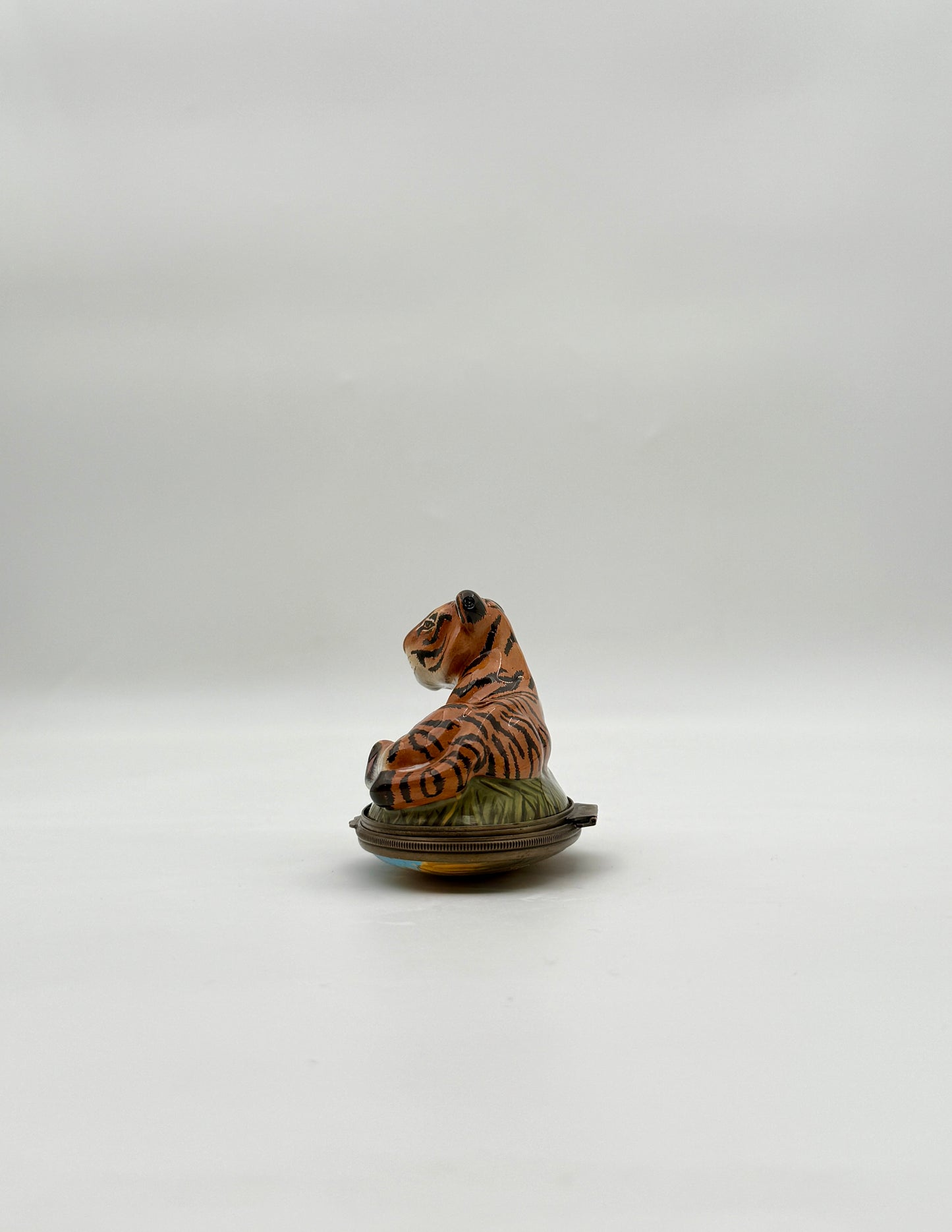 Halcyon Days Enamel Reclining Tiger Trinket Box Collectible