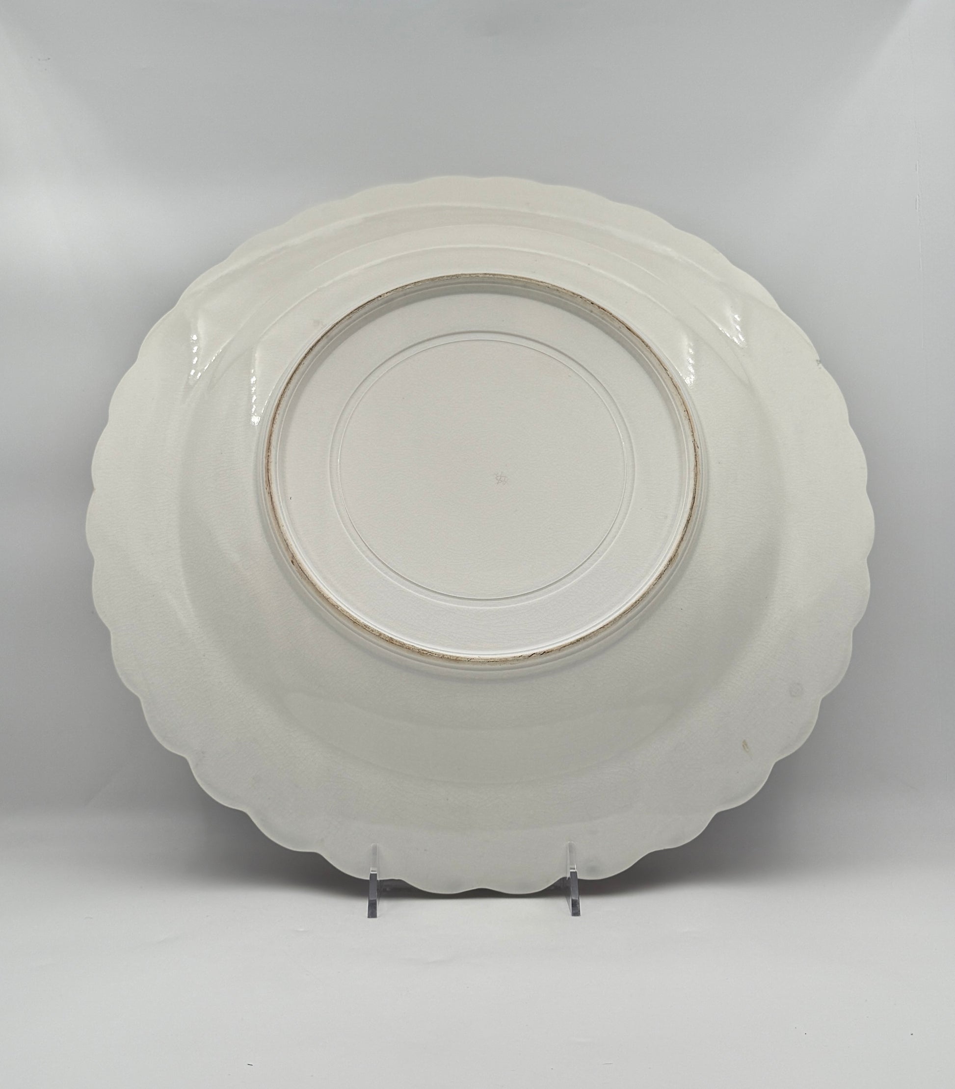 Japanese Imari-Style Scalloped Platter Blue White Red Floral Design