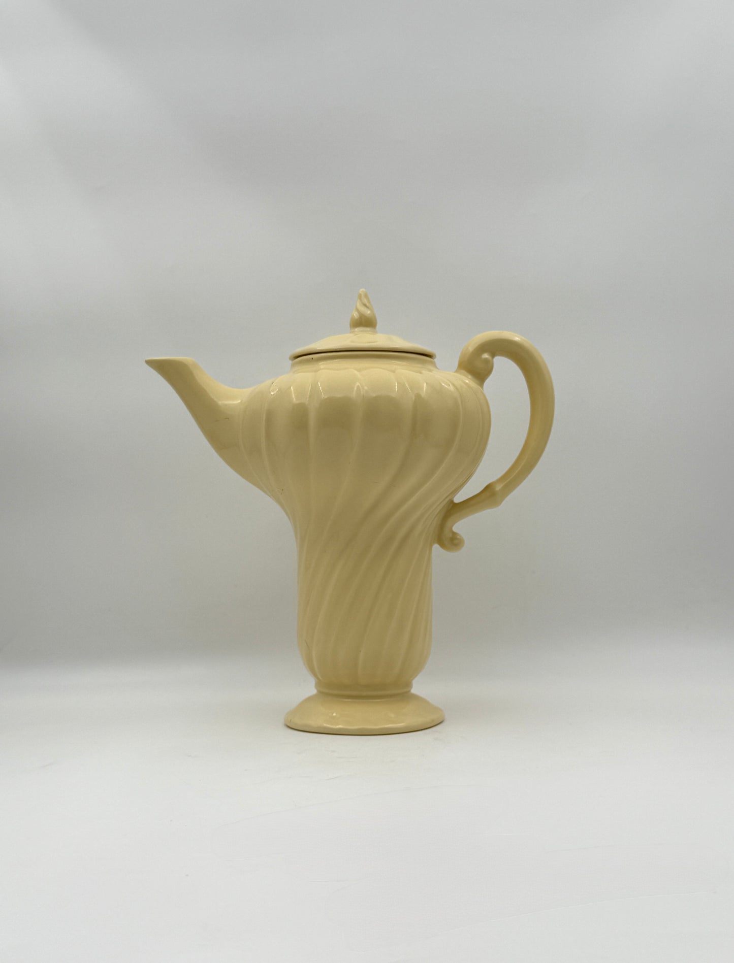 Vintage USA Pottery Pale Yellow Pitcher with Lid, Mid-Century