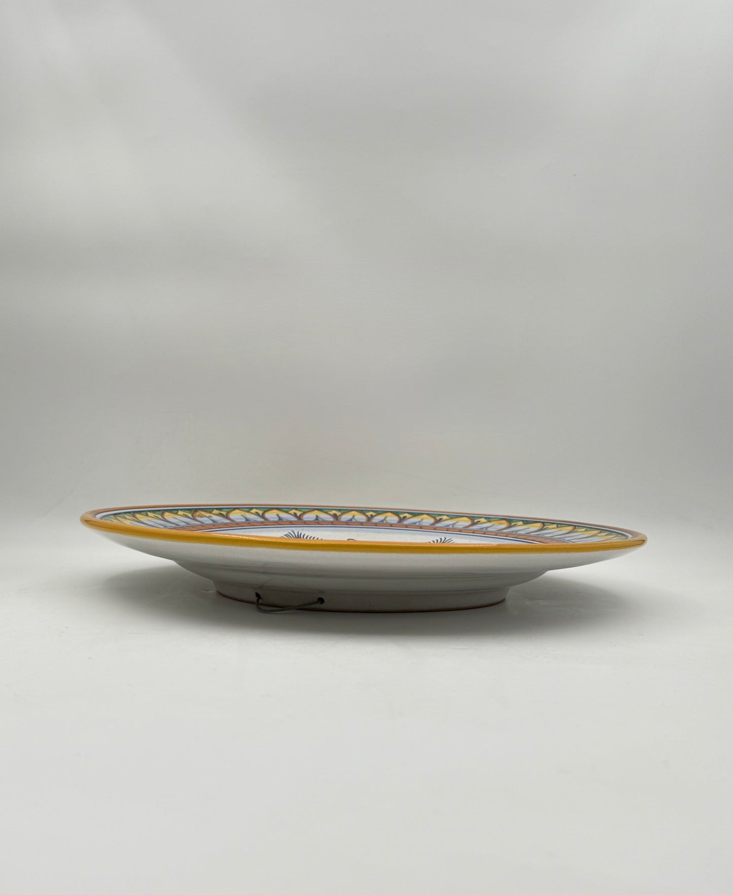 Deruta Italian Decorative Plate – Signed Hand-Painted Majolica Art