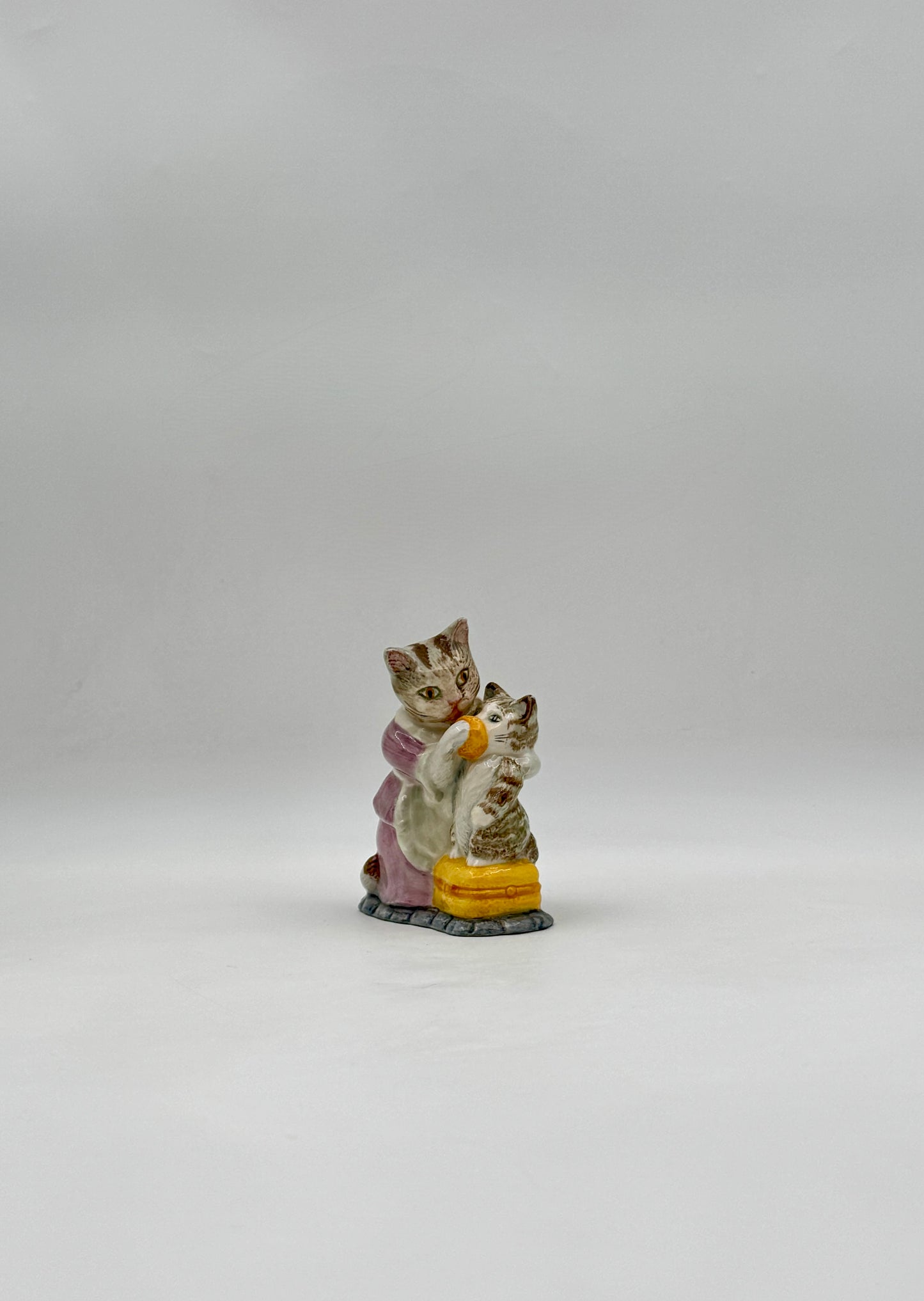 Beatrix Potter “Tabitha Twitchet and Miss Moppet” Figurine – Beswick, England