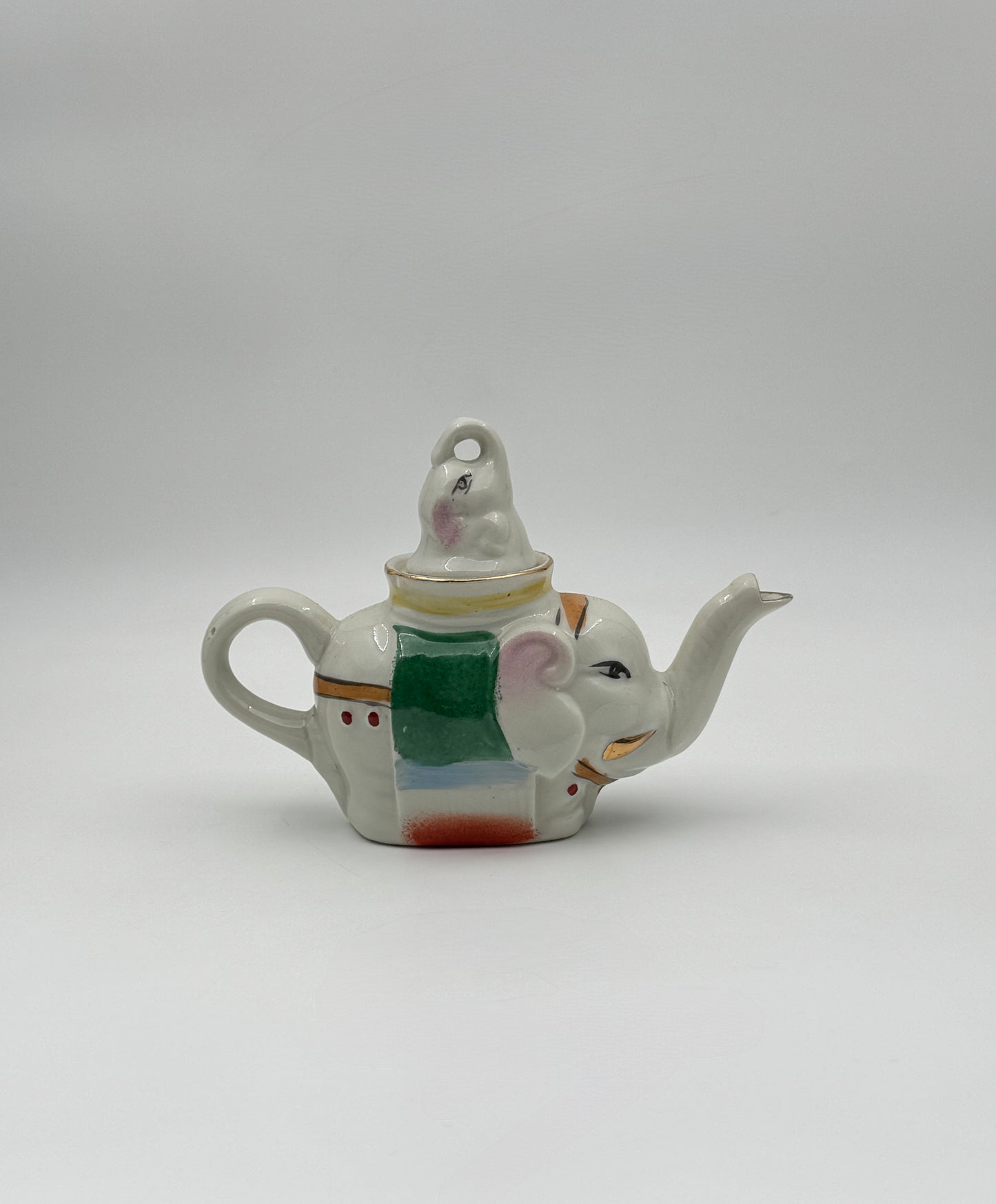 Pair of Chinese Elephant Porcelain Teapots – Large & Small
