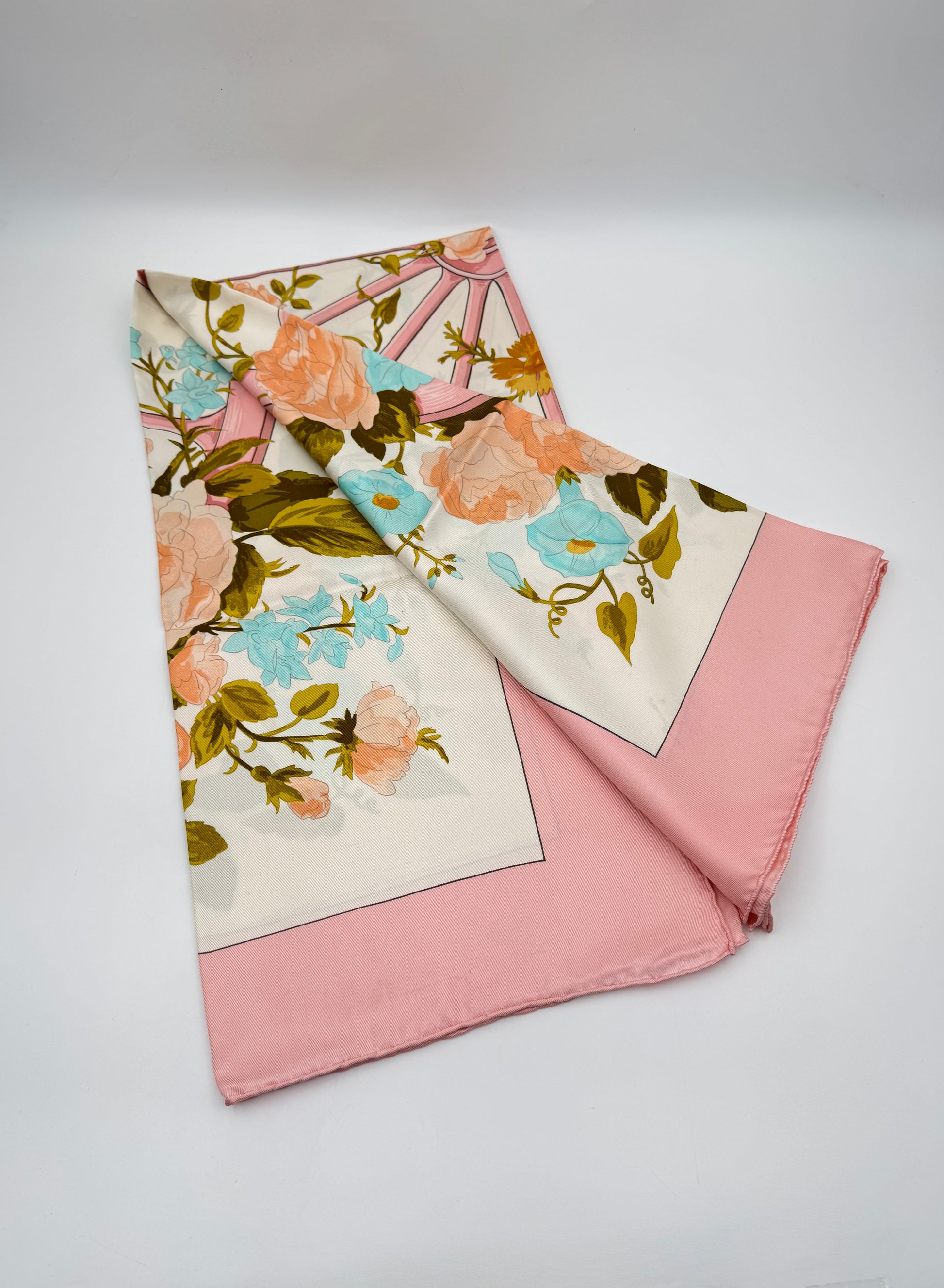 Hermès “Romantique” Silk Scarf – Maurice Tranchant, Pink & Blue Floral