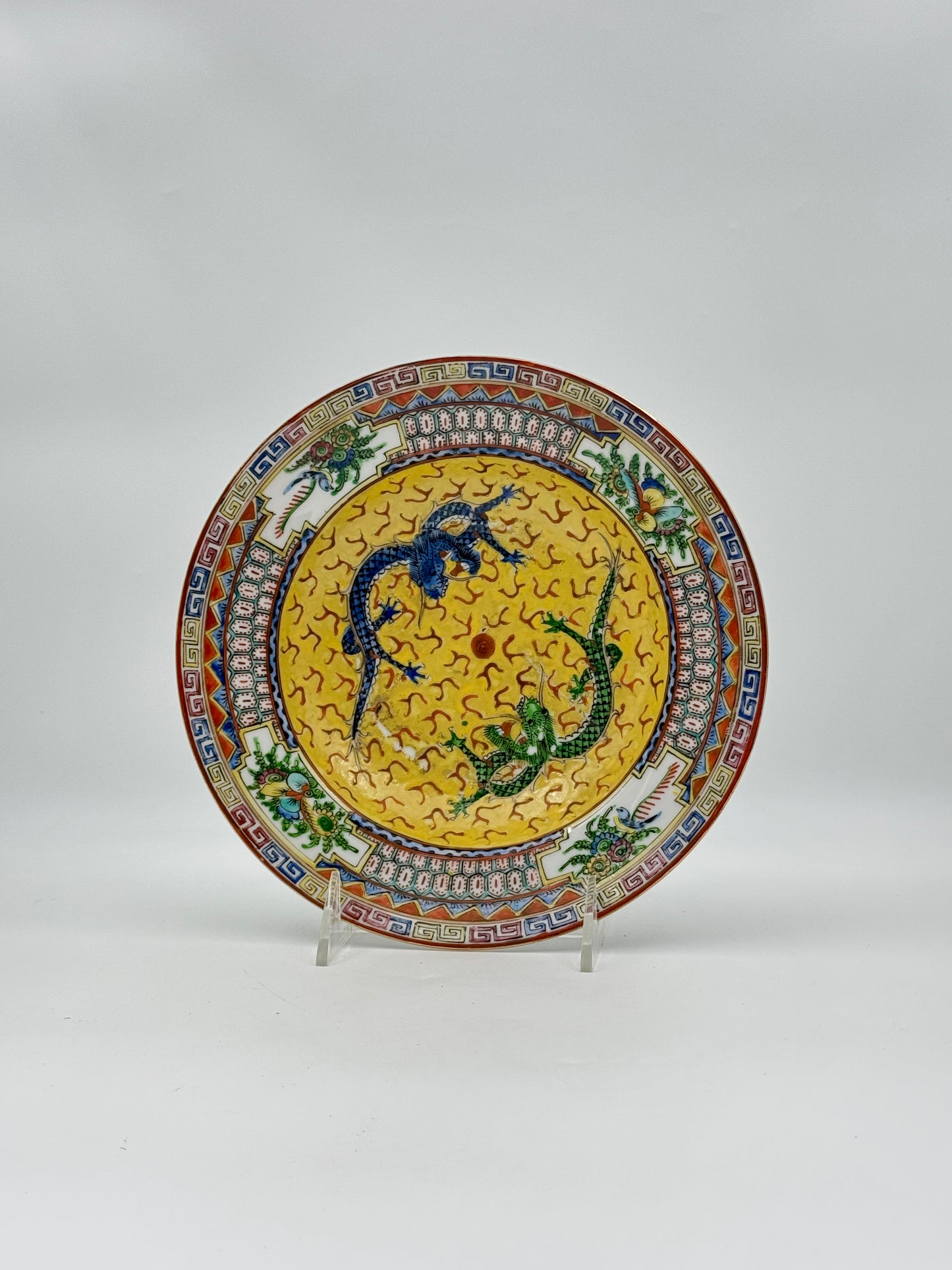 Pair of Chinese Rimmed Bowls with Dragon Motifs