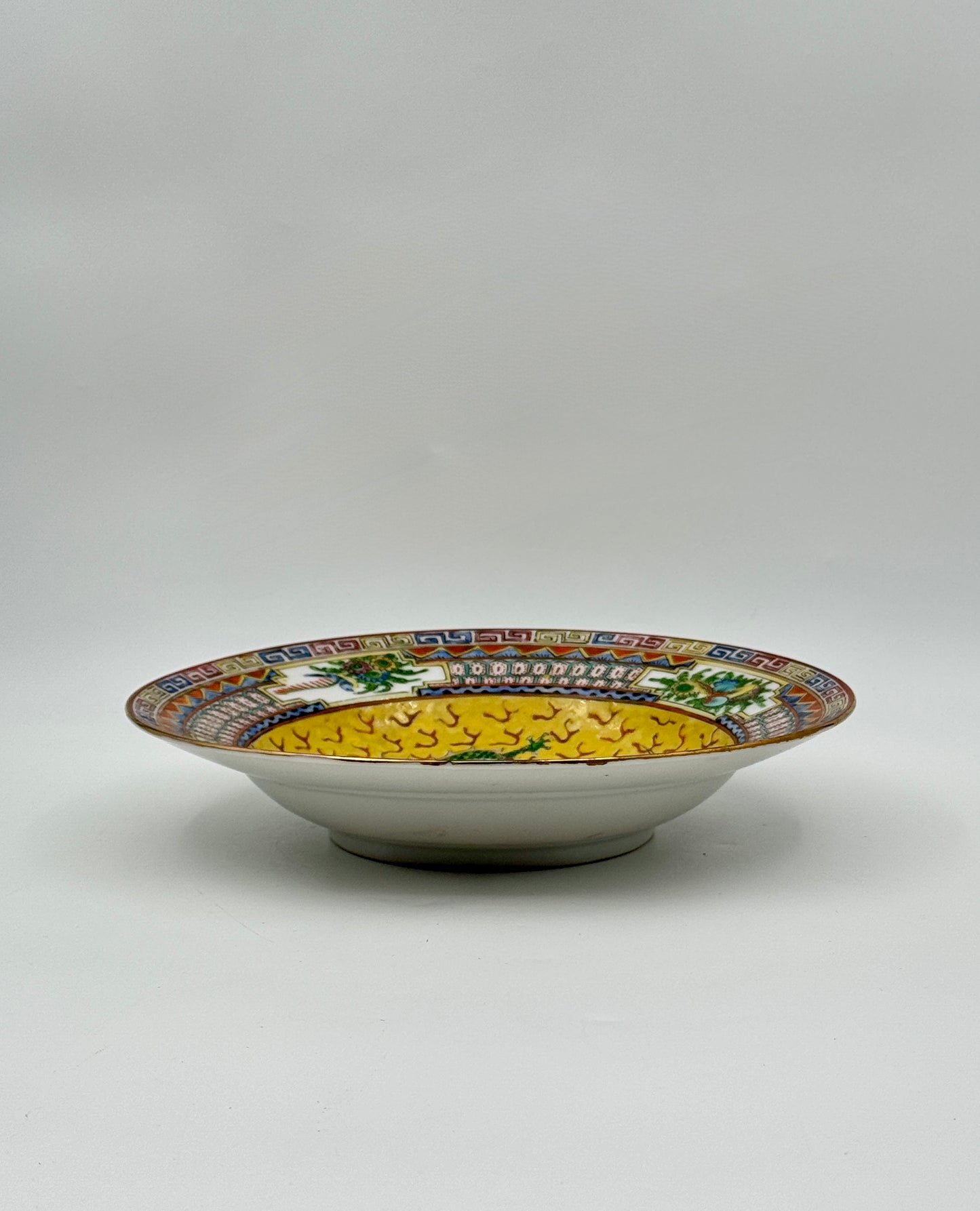 Pair of Chinese Rimmed Bowls with Dragon Motifs