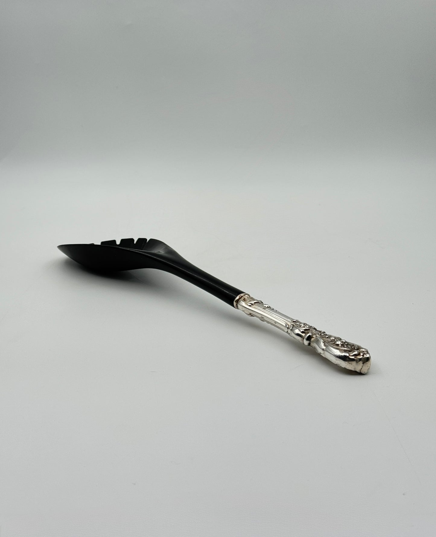 Reed & Barton Sterling Handled Salad Servers – Ornate Floral Pattern, Black Utensils