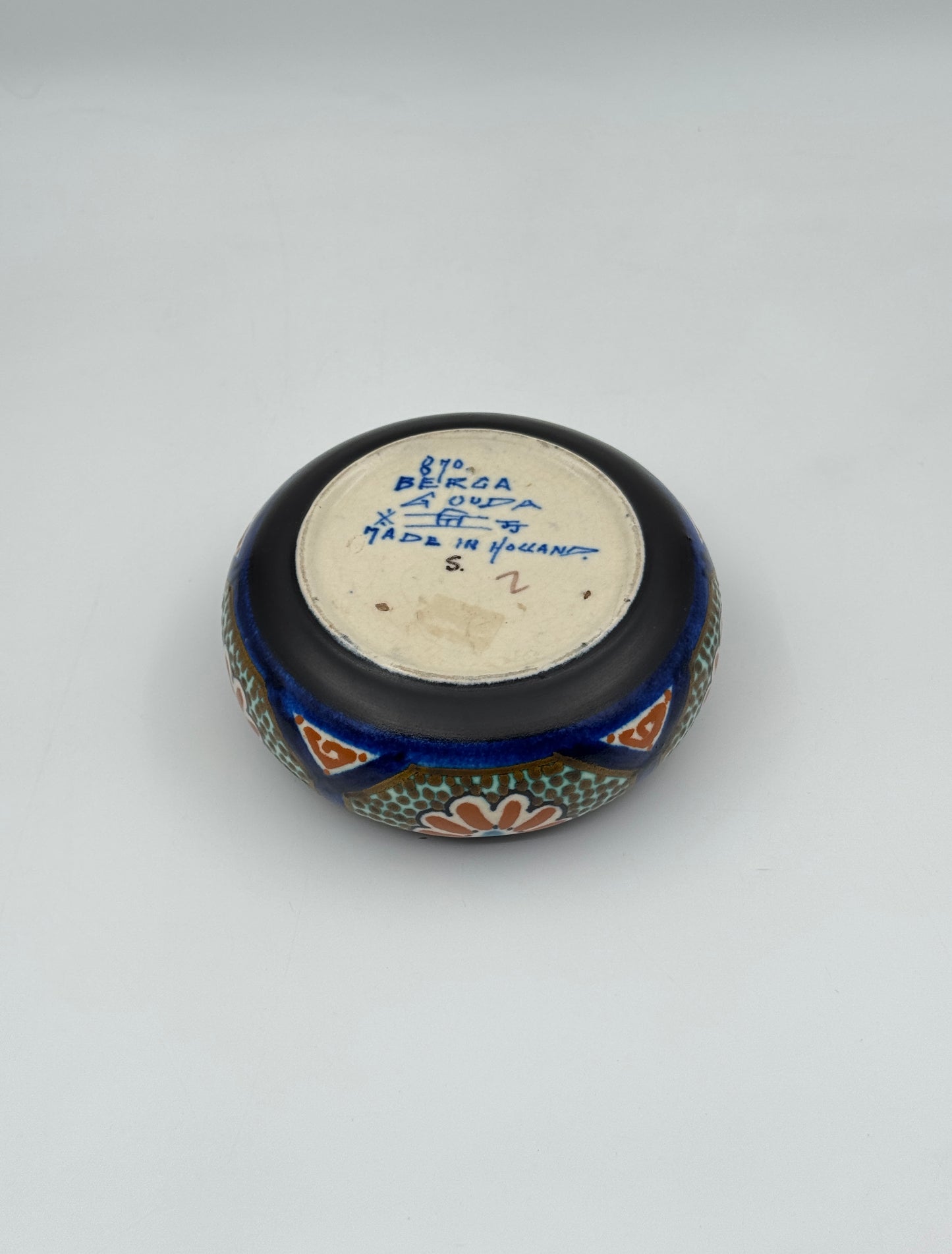 Gouda Holland Berga Bowl – Handpainted c.1930
