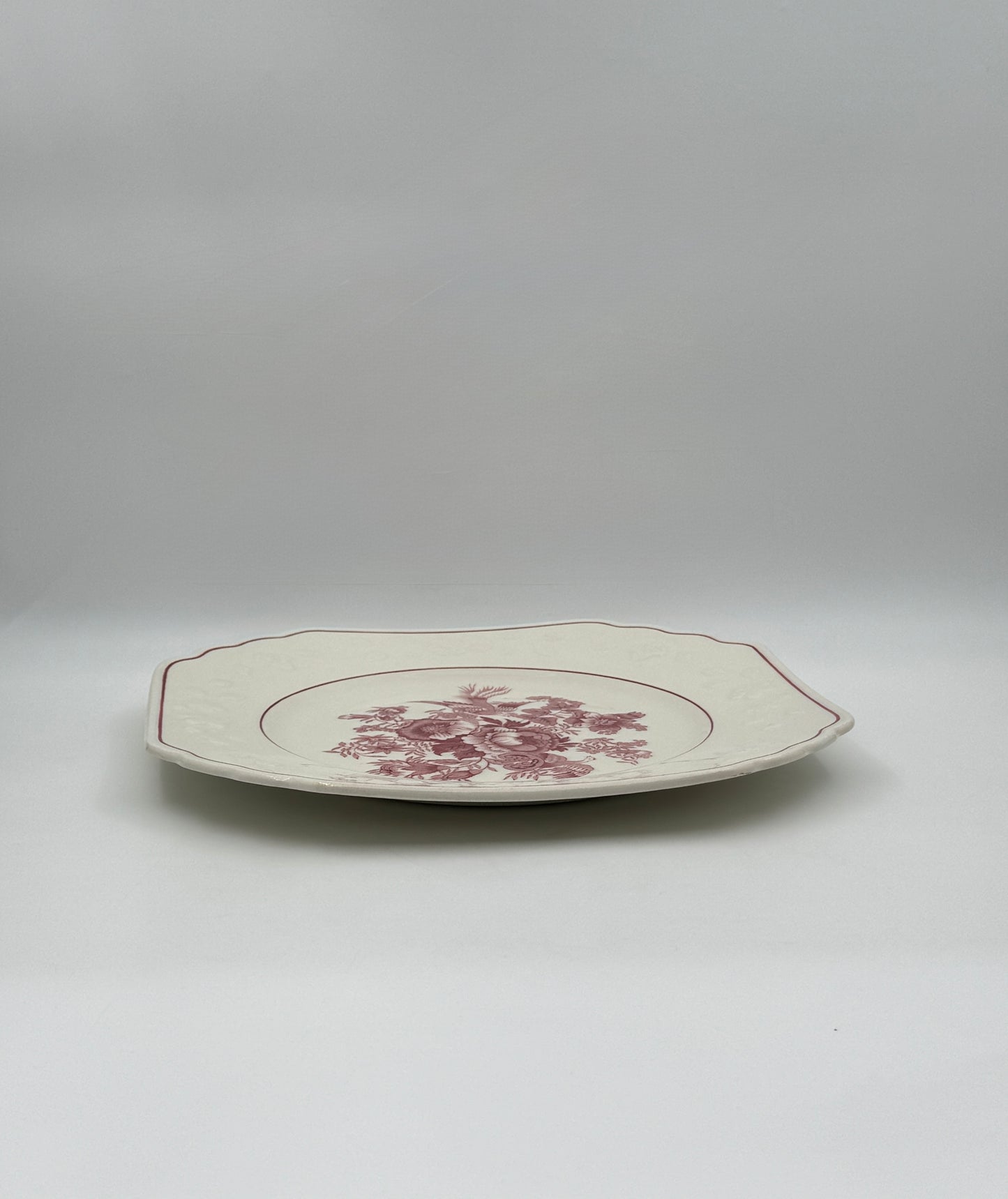 Wedgwood Red & White Transferware “Asiatic Pheasant” – Set of 12 Salad/Dessert Plates and 1 Cake Plate, c.1950