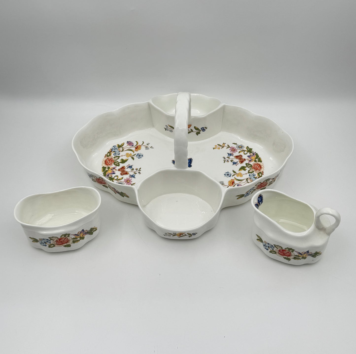 Aynsley "Cottage Garden" Strawberry Basket with Cream and Sugar – Bone China, England