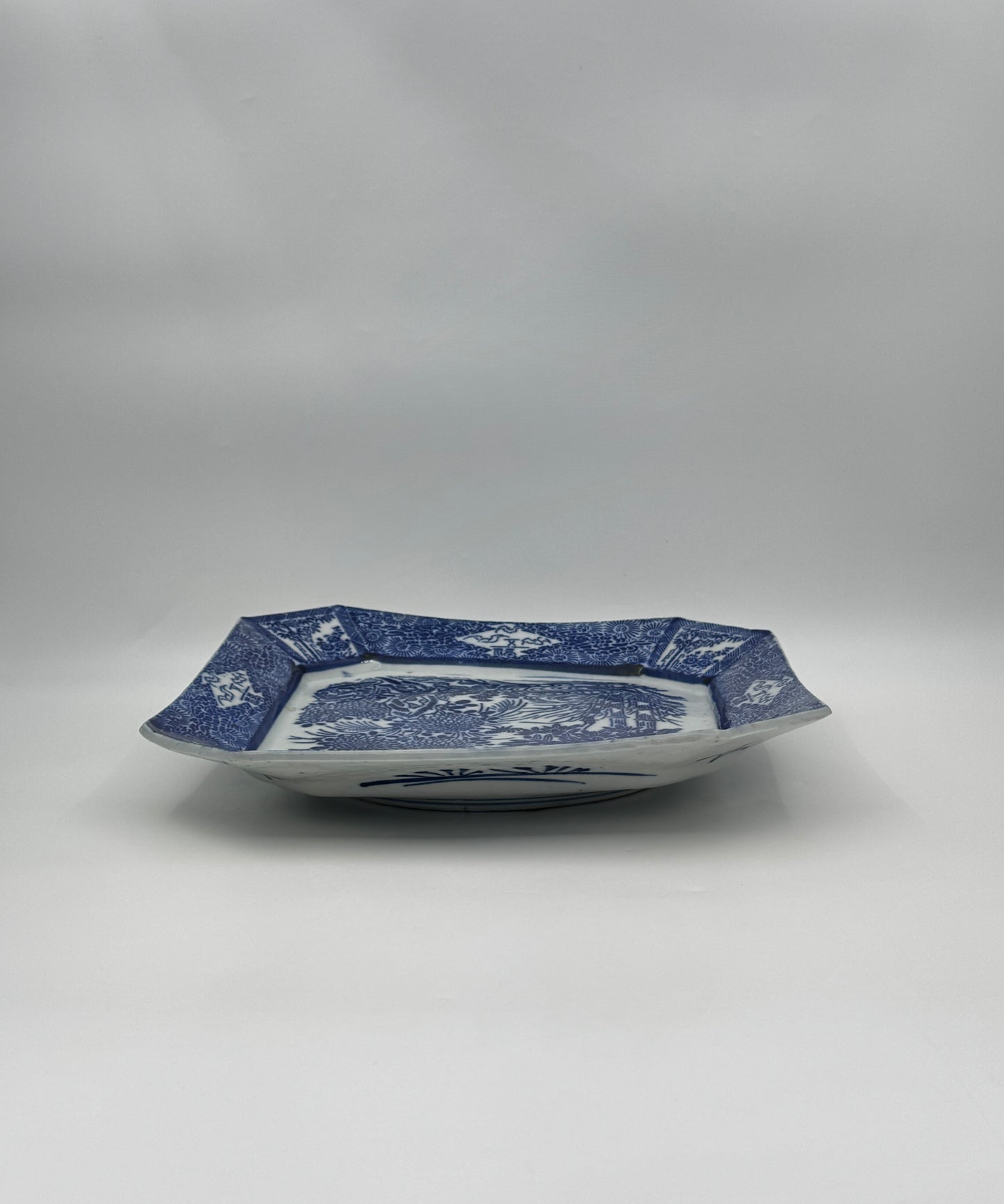 Chinese Blue & White Octagonal Platter – Flowers and Grasses