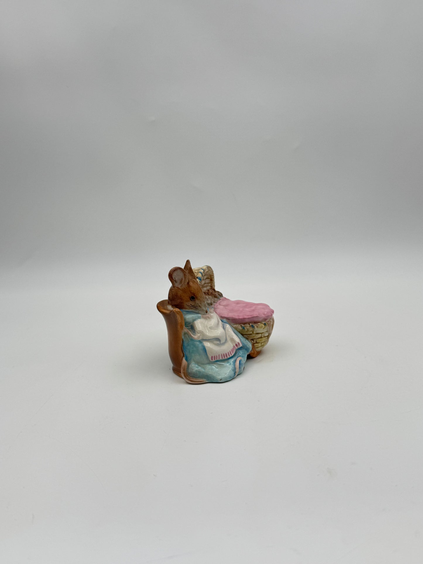 Beatrix Potter “Hunca Munca” Figurine by Beswick – Made in England