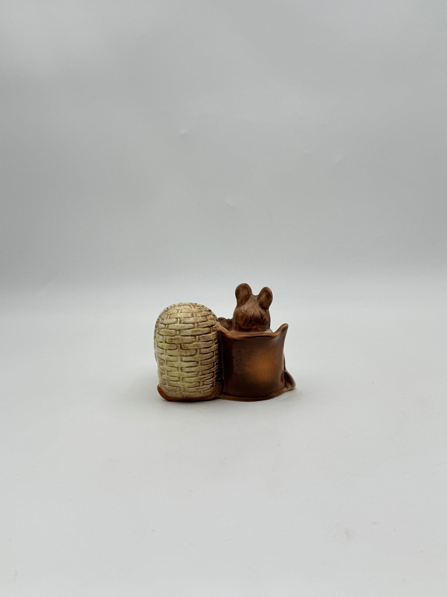 Beatrix Potter “Hunca Munca” Figurine by Beswick – Made in England