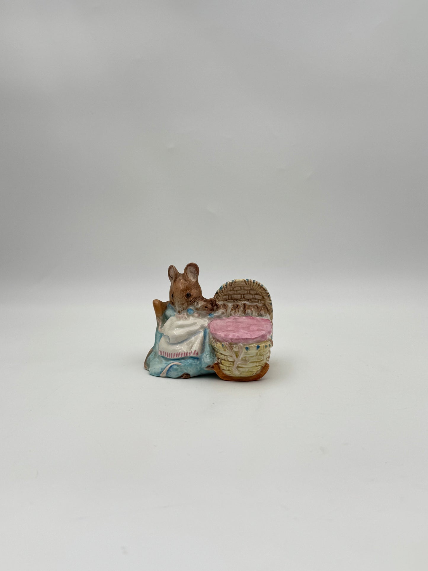 Beatrix Potter “Hunca Munca” Figurine by Beswick – Made in England