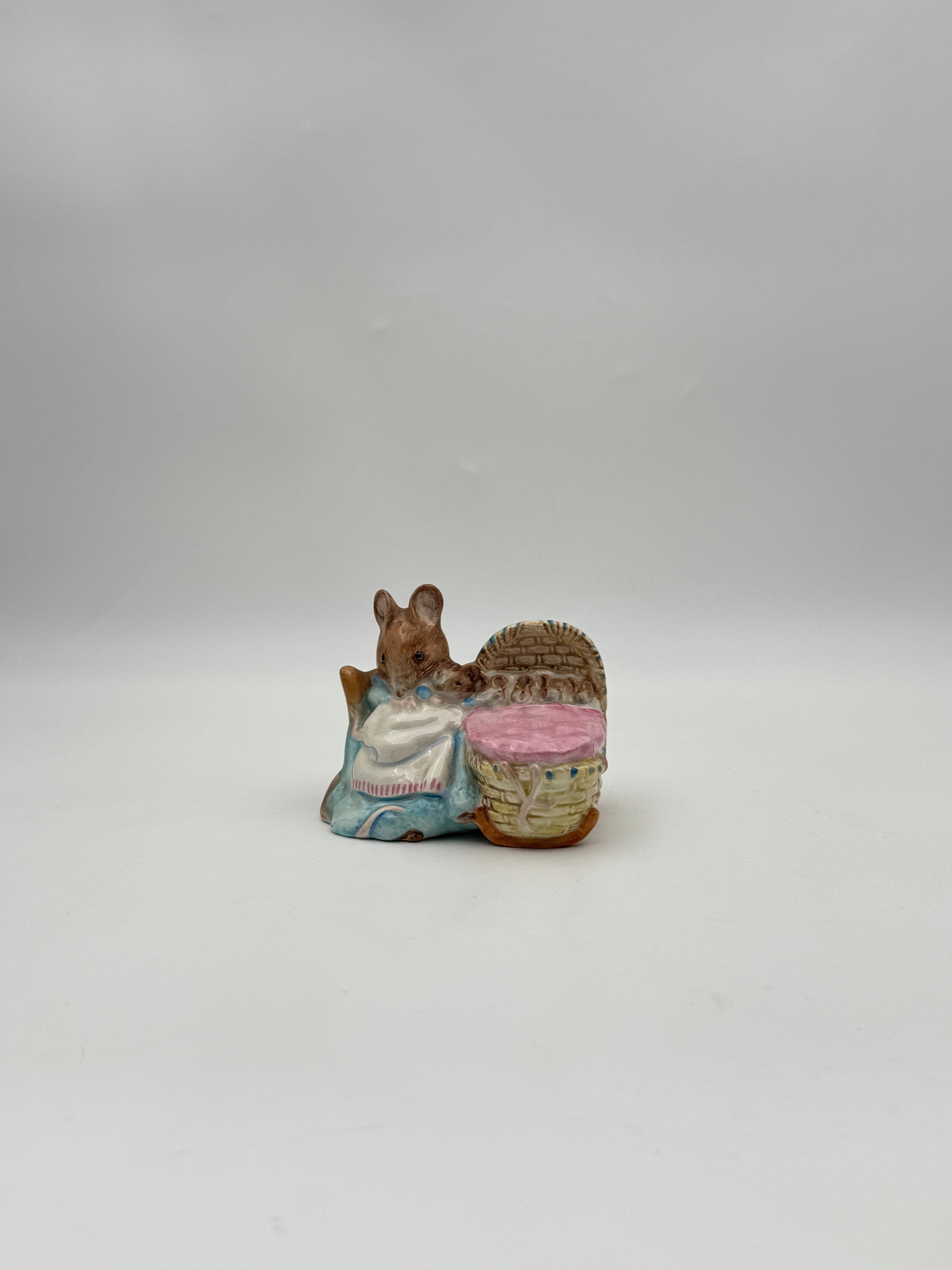 Beatrix Potter “Hunca Munca” Figurine by Beswick – Made in England