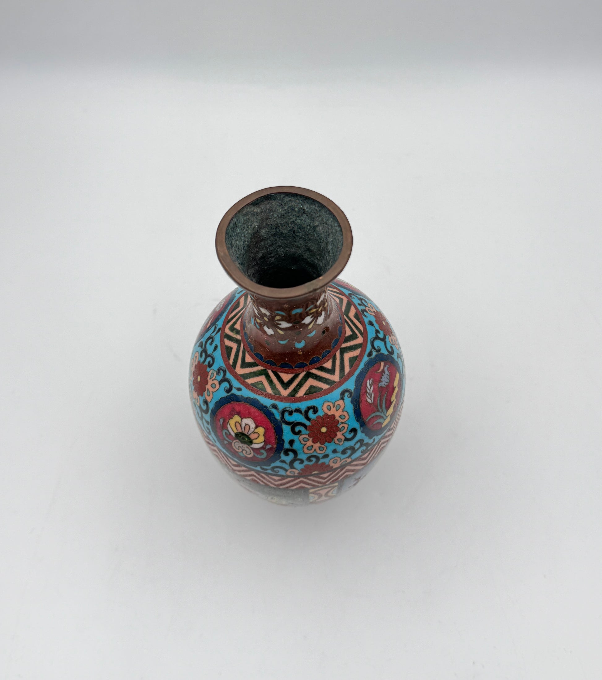 Antique Chinese Cloisonné Vase with Floral & Phoenix Motifs – c.1880