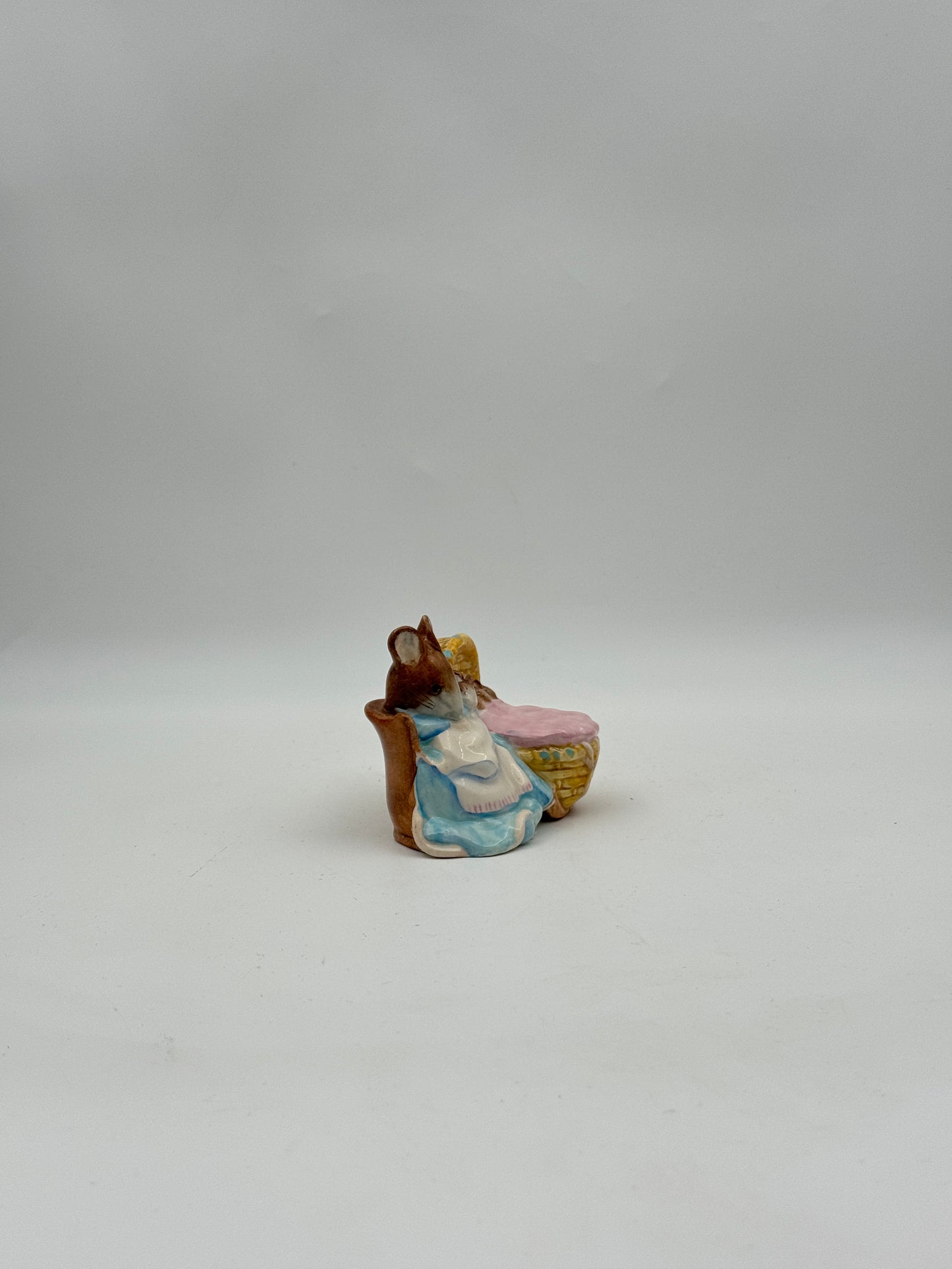 Beswick Beatrix Potter “Hunca Munca” Figurine – Made in England