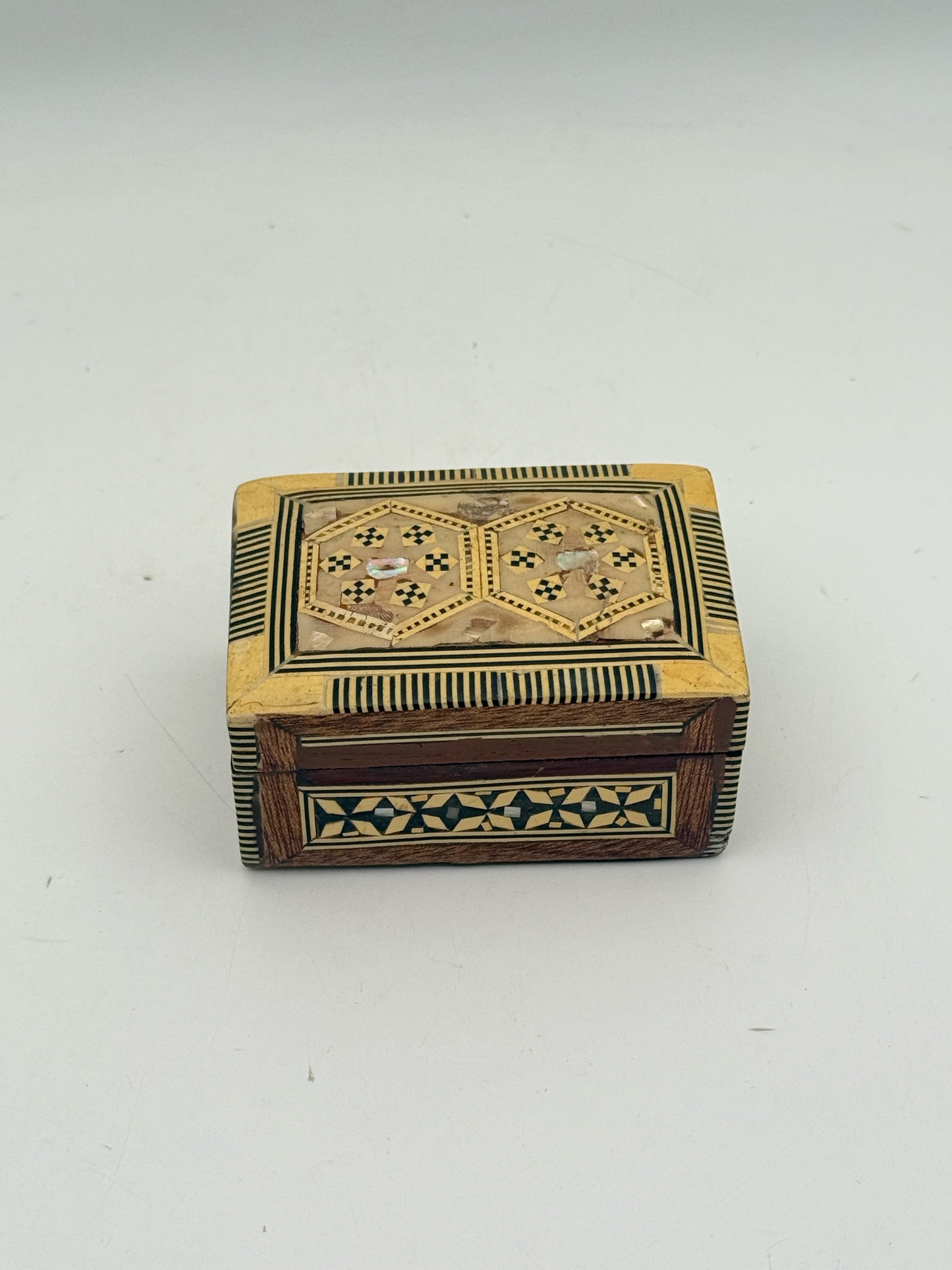 Mino Mosaic Box