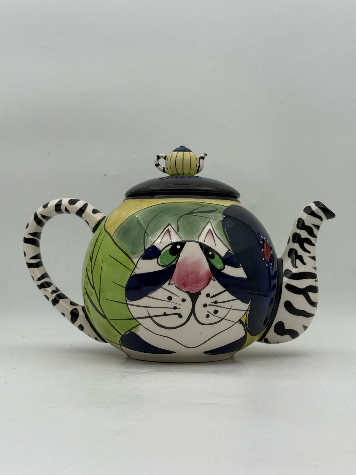 Clancey Cat Tea Pot