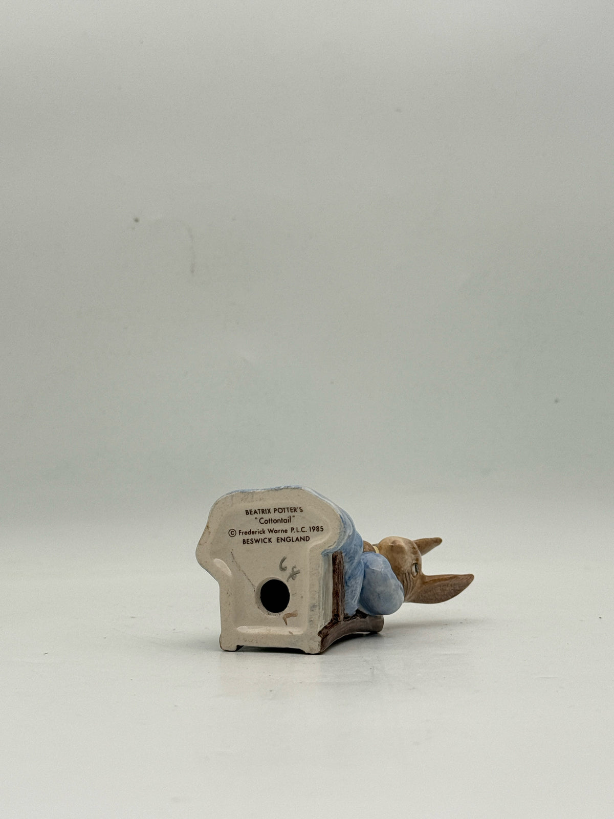 Beswick Beatrix Potter "Cottontail" Figurine