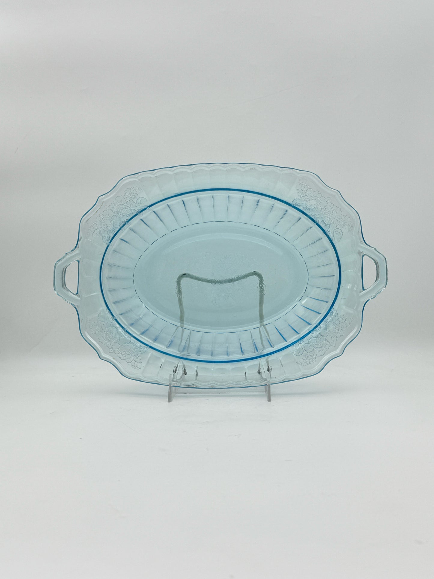 Anchor Hocking Mayfair Blue Vegetable Serving Bowl