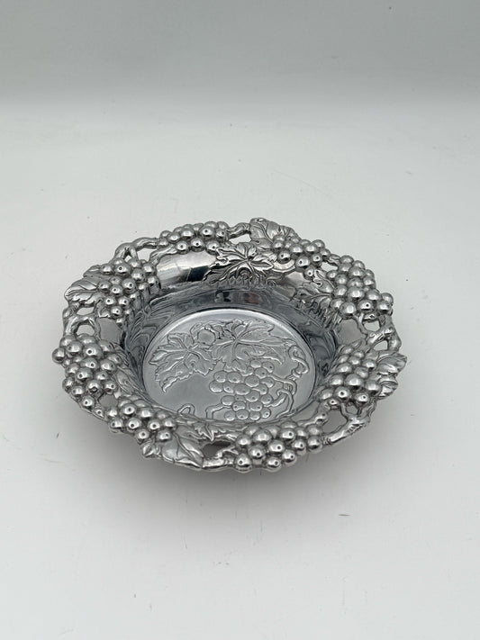 Arthur Court Grapevine Bottle Coaster