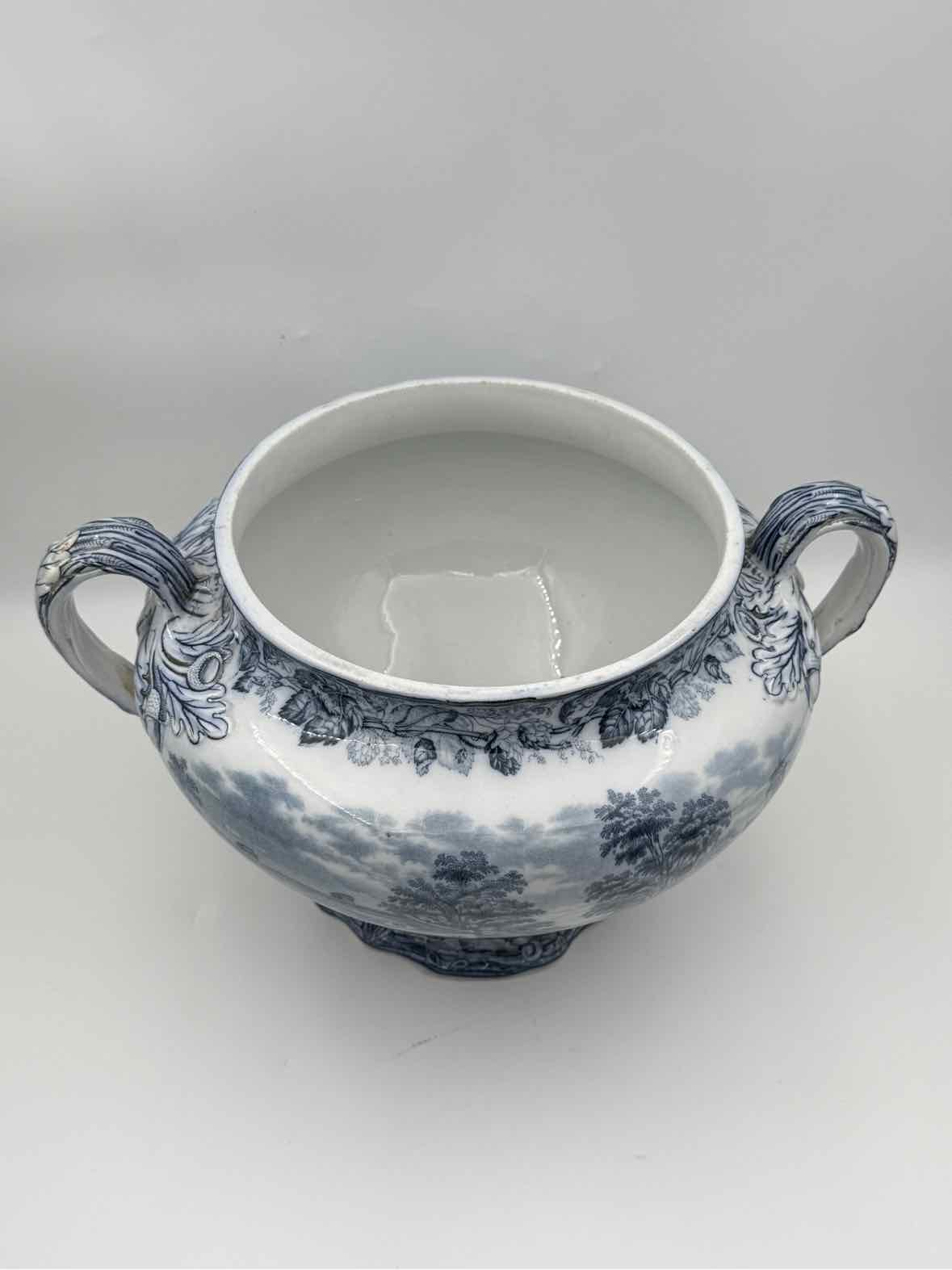 1860 Copeland Hops Soup Tureen And Underplate Set