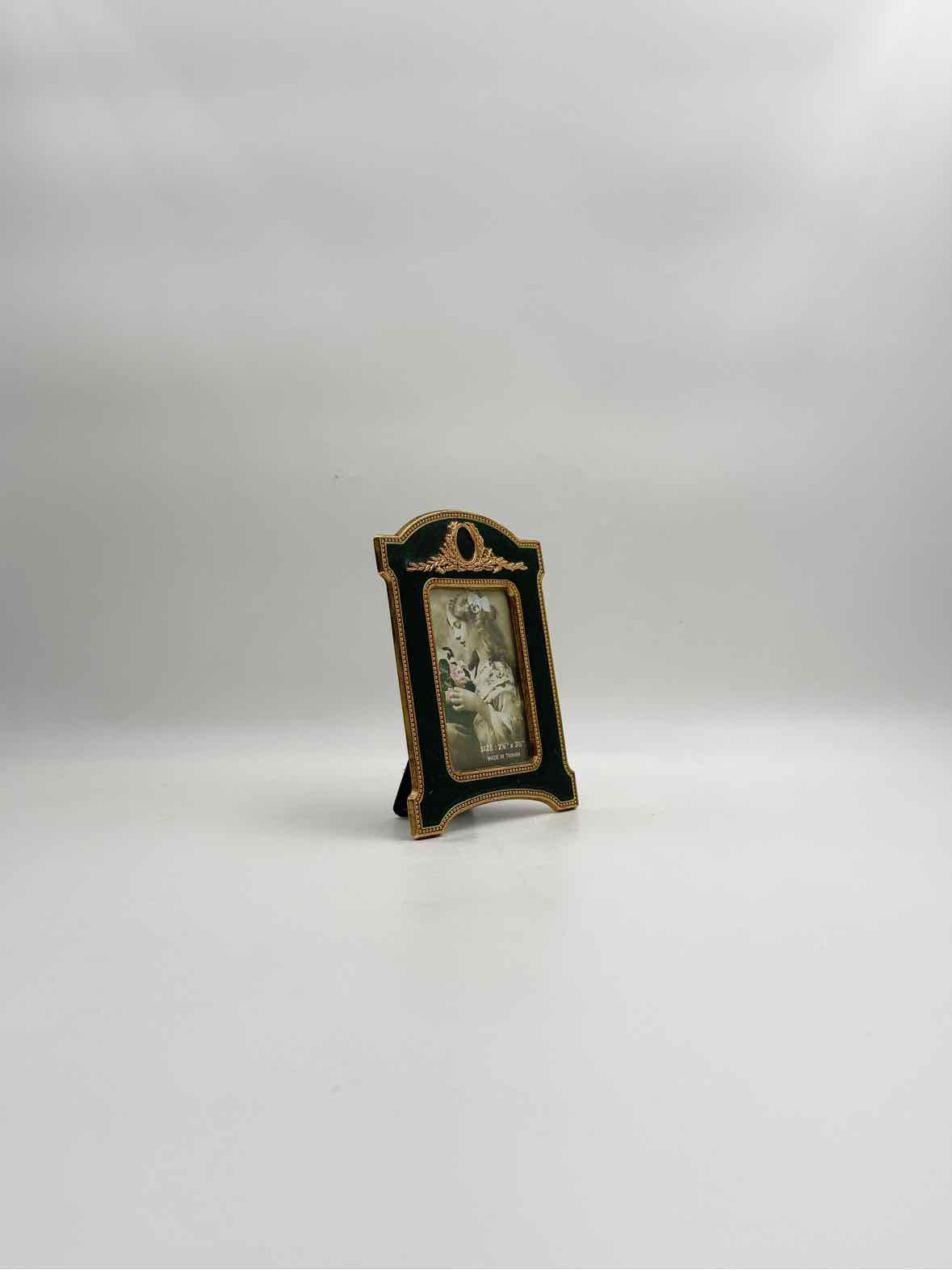 Green Enamel With Gold Tone Metal Picture Photo Frame
