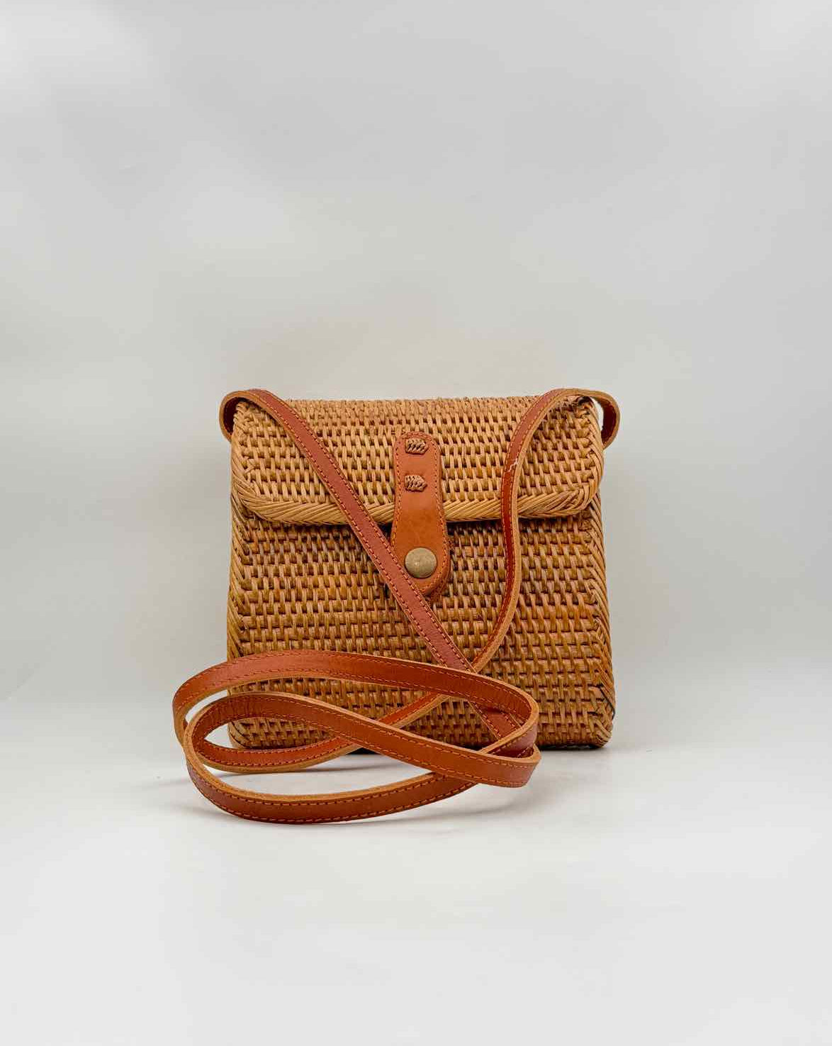 Ata Rattan Square Crossbody Bag Handbag Purse – Natural Brown Woven