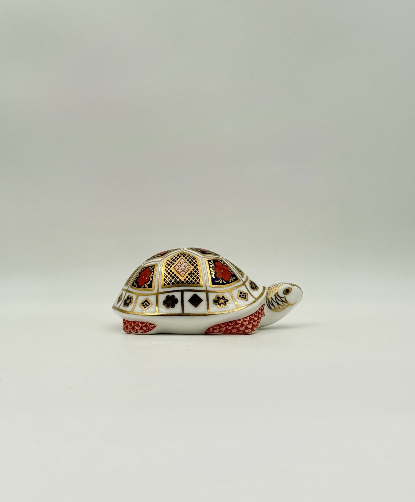 Royal Crown Derby “Turtle” Porcelain Paperweight – Imari-style England