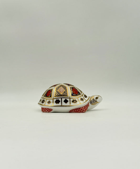 Royal Crown Derby “Turtle” Porcelain Paperweight – Imari-style England