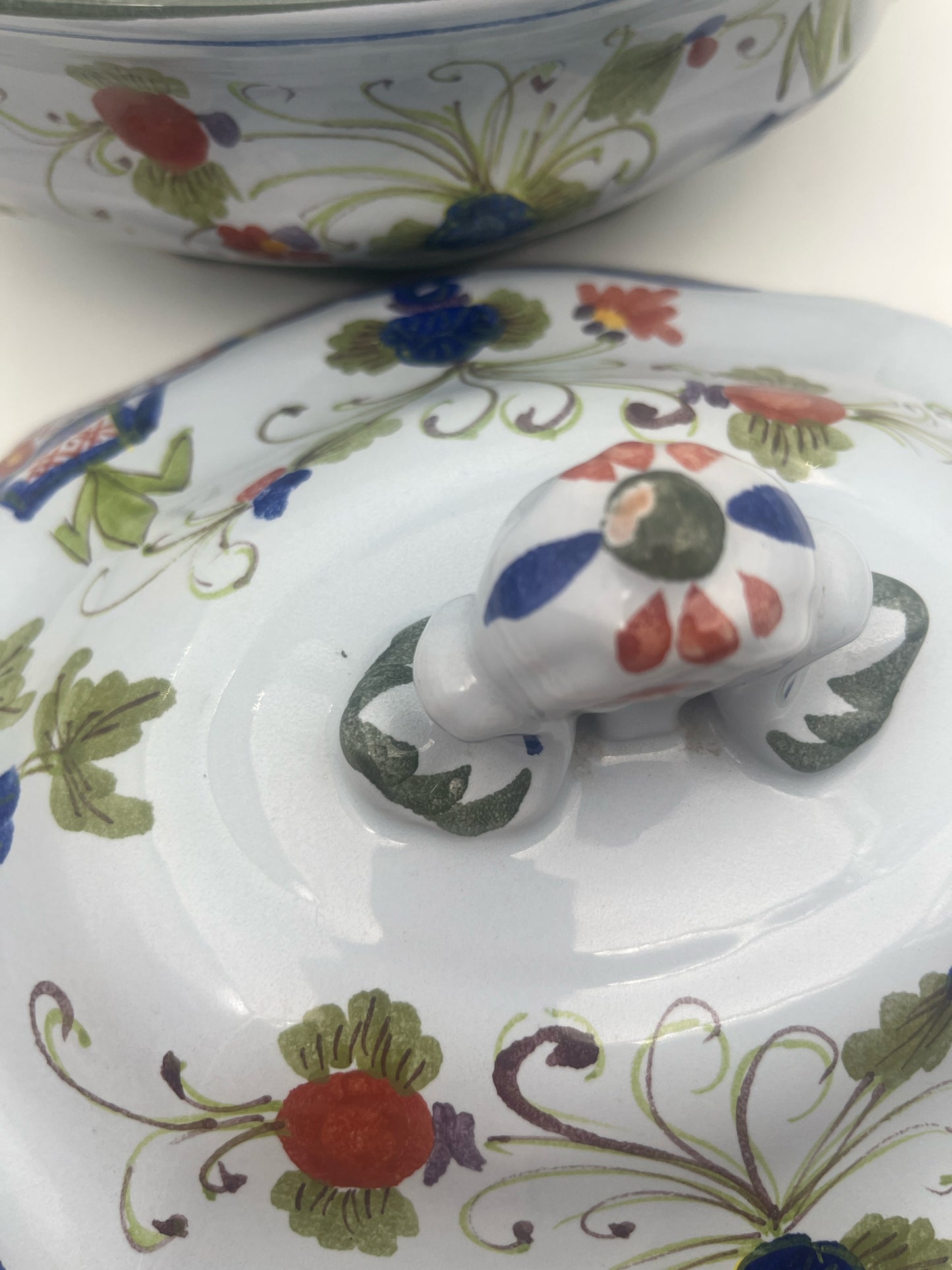 Garofano Carnation Tureen