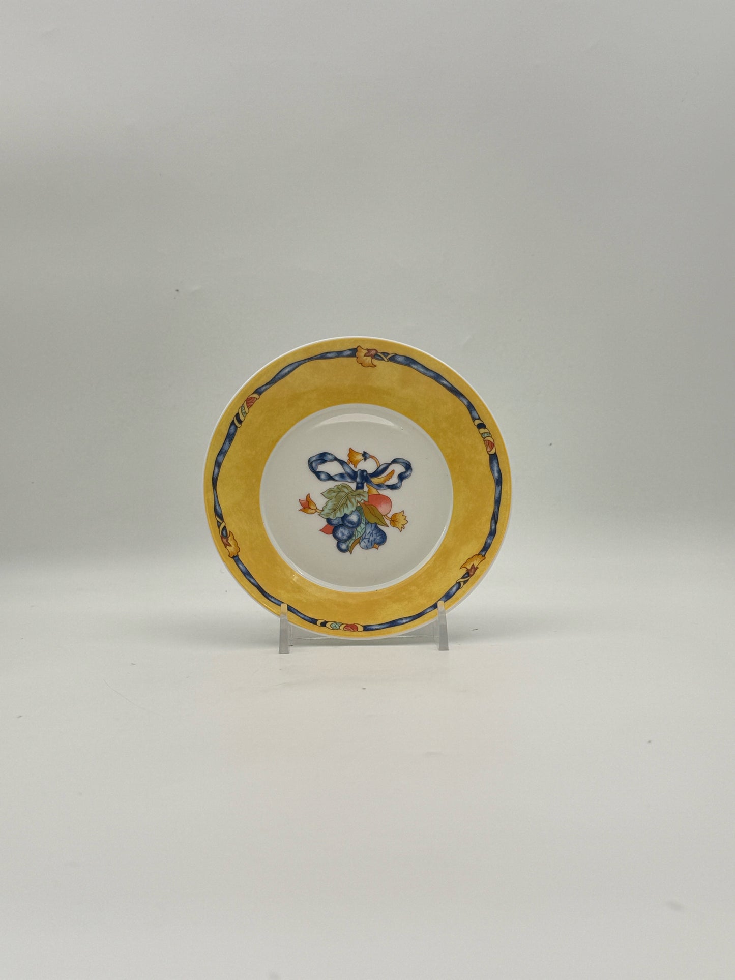 Bernardaud "Borghese" Set Of 6 Yellow Rim Fruit Bowls