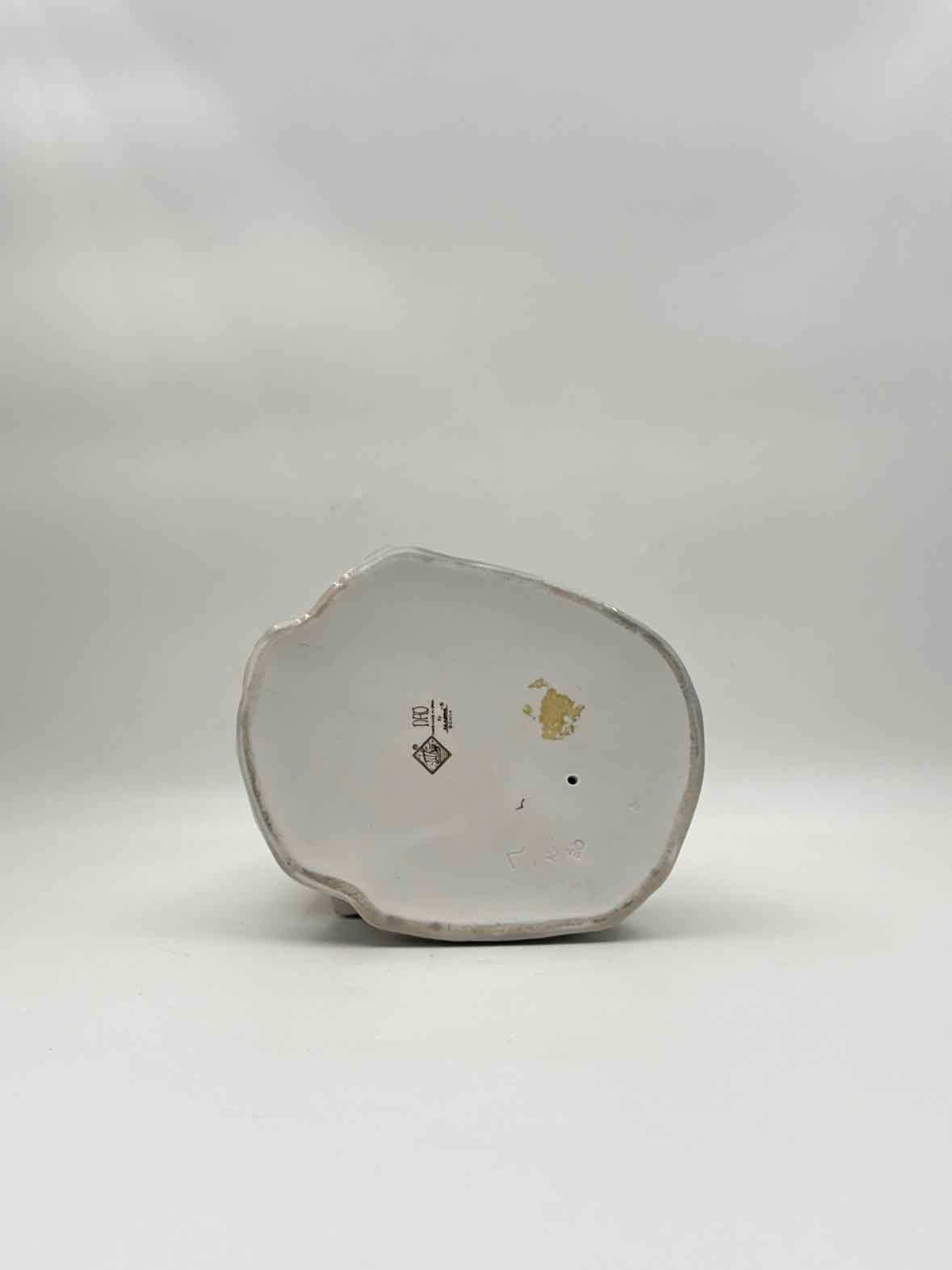 Lladró Girl at the Fountain Porcelain Figurine Handmade Spain Art