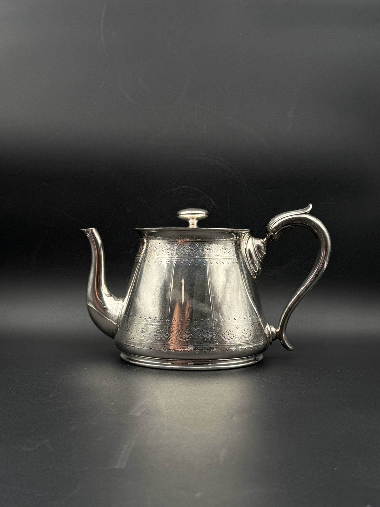 Victorian Elkington & Co Silverplate Teapot