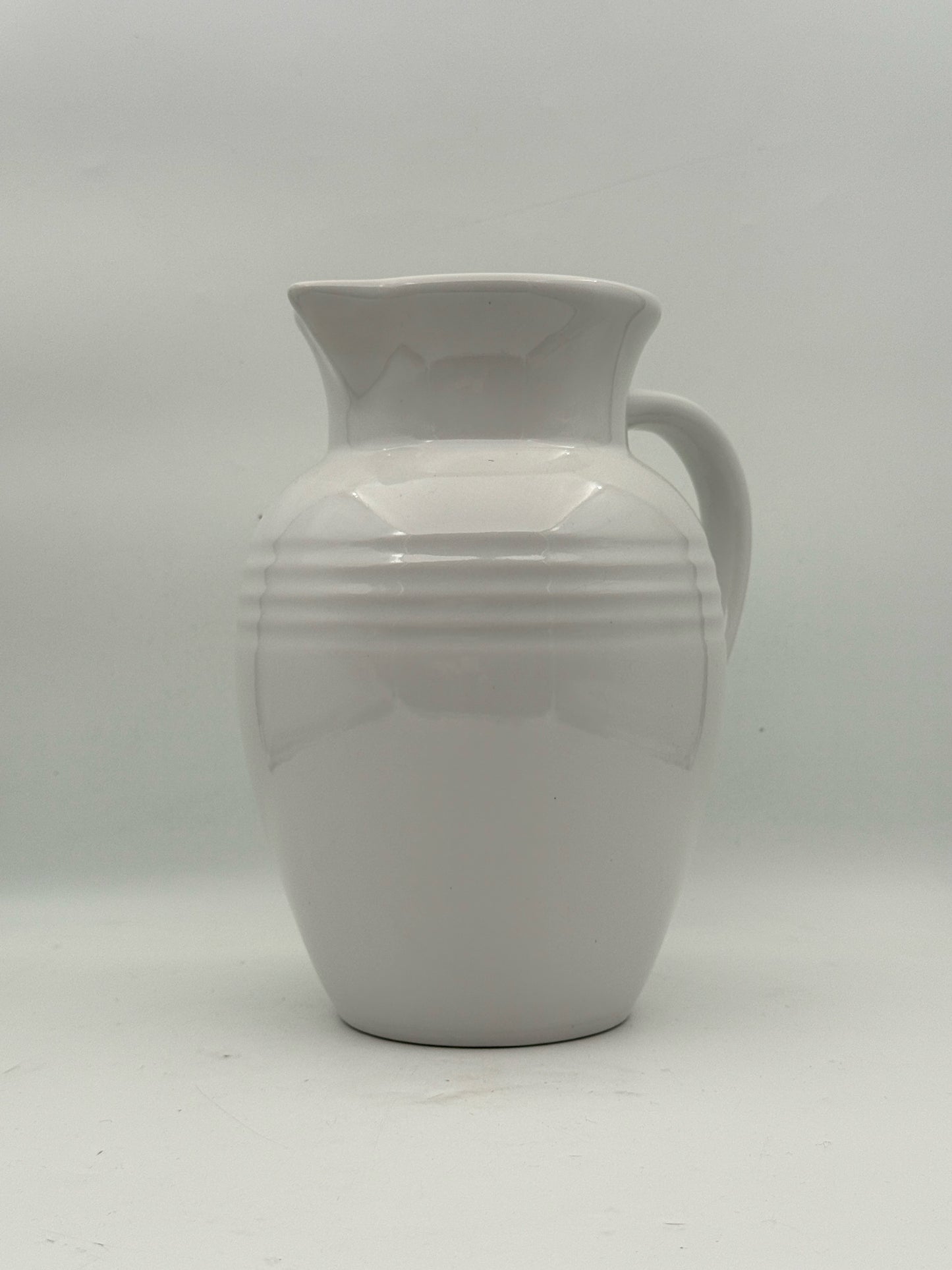 Le Creuset 2 Quart Stoneware Pitcher