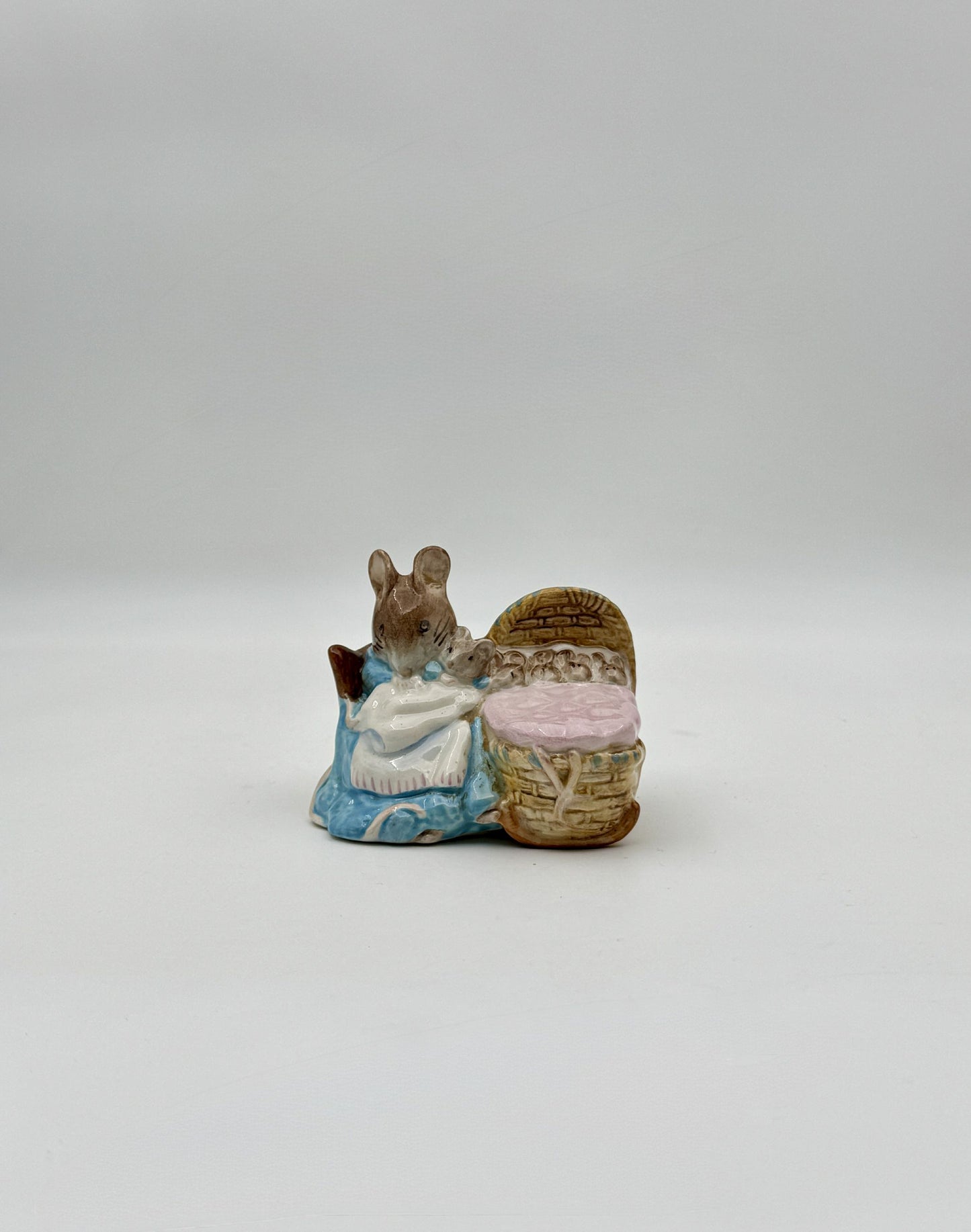 Beswick Beatrix Potter “Hunca Munca” Figurine – Made in England