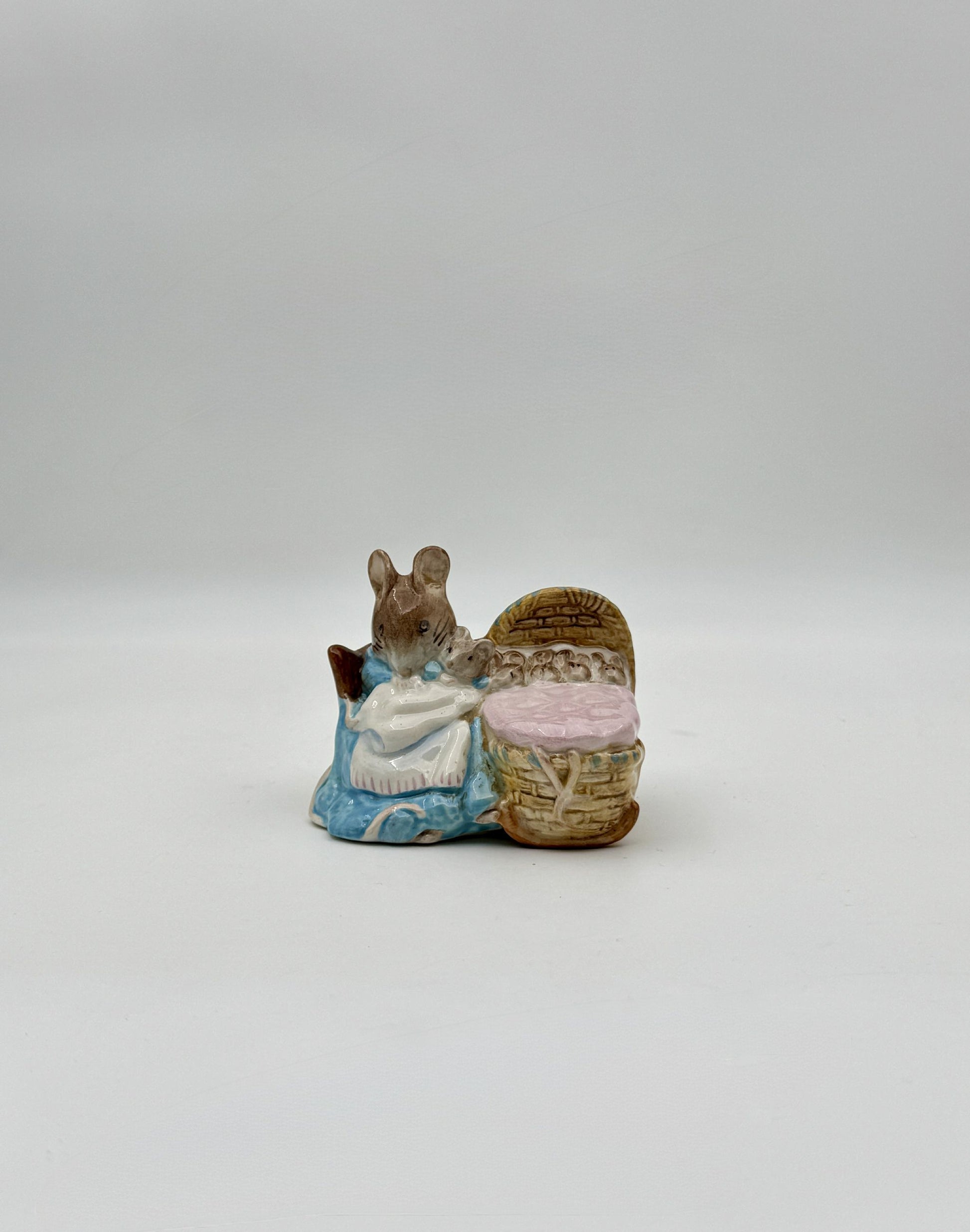 Beswick Beatrix Potter “Hunca Munca” Figurine – Made in England