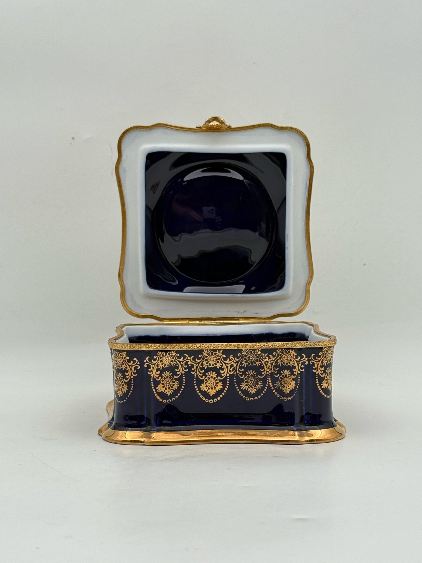 Imperial Limoges Courting Scene Box