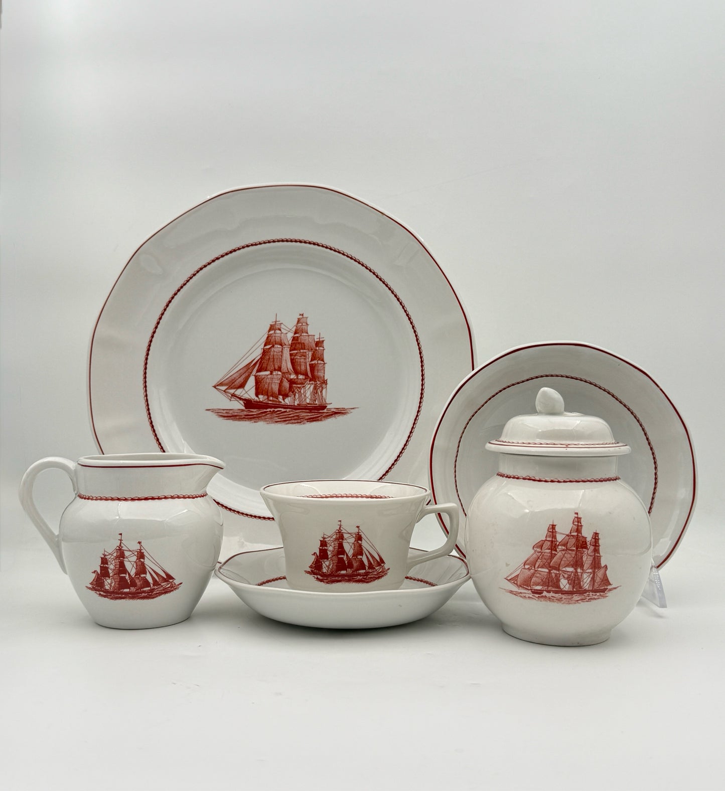 Wedgwood "Flying Cloud" 12 Placesetting Dinnerware Set- 50 Pieces